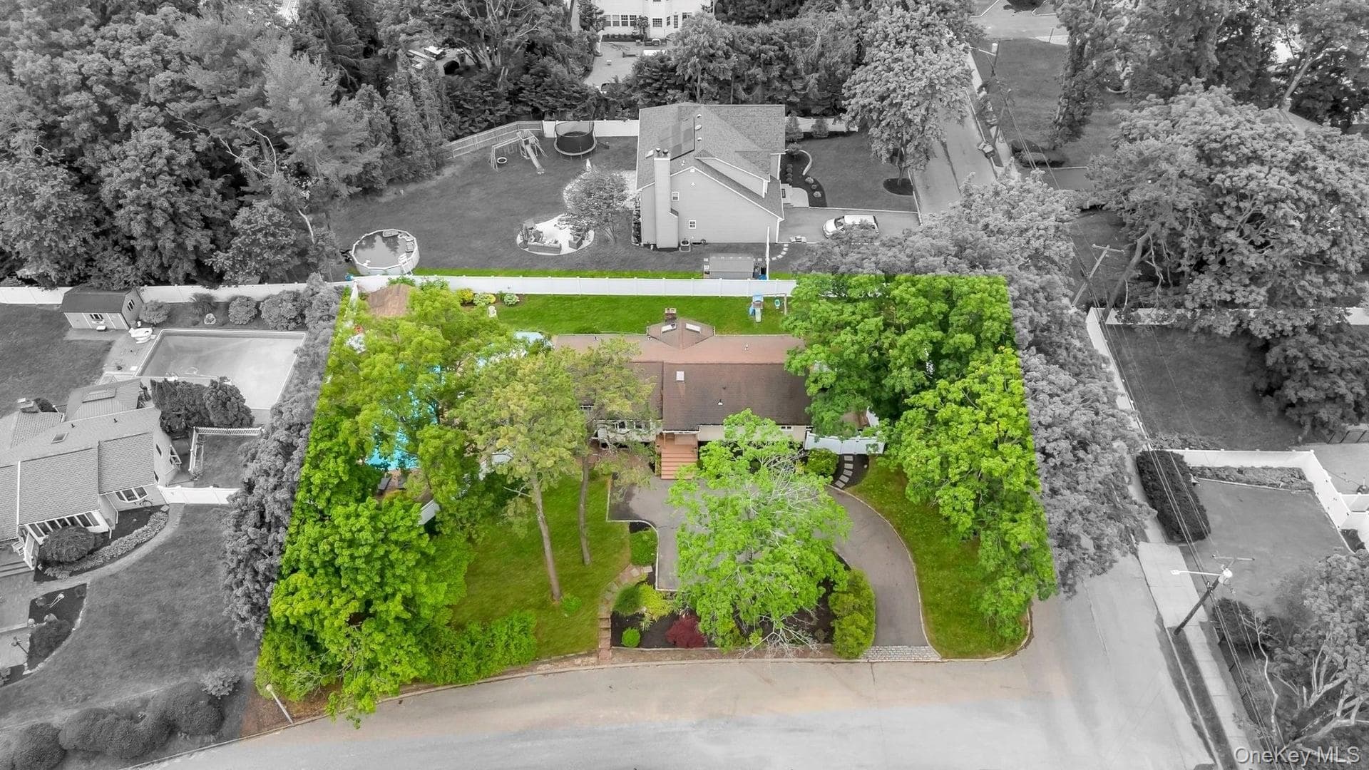 93 Midwood Avenue thumbnail 4