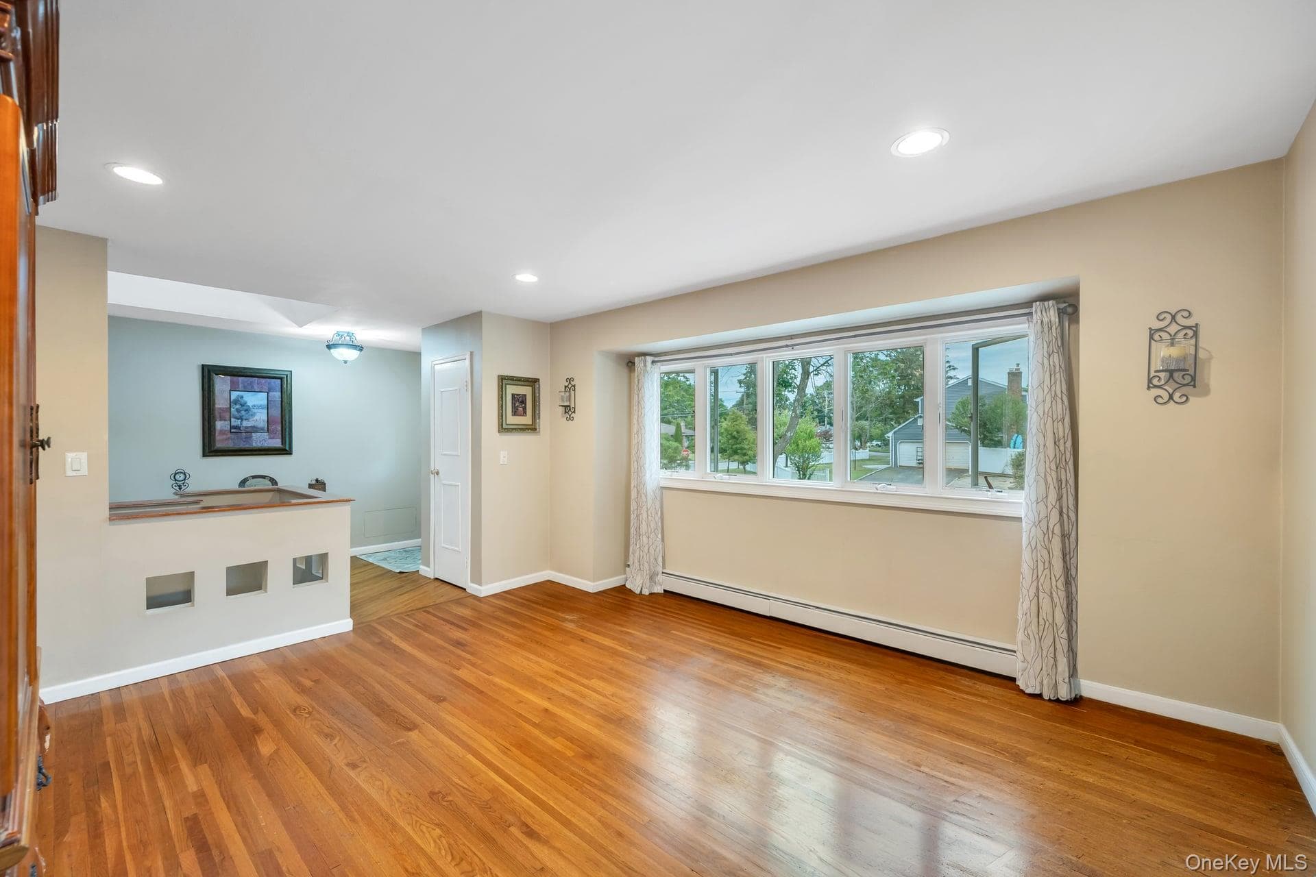 93 Midwood Avenue thumbnail 21
