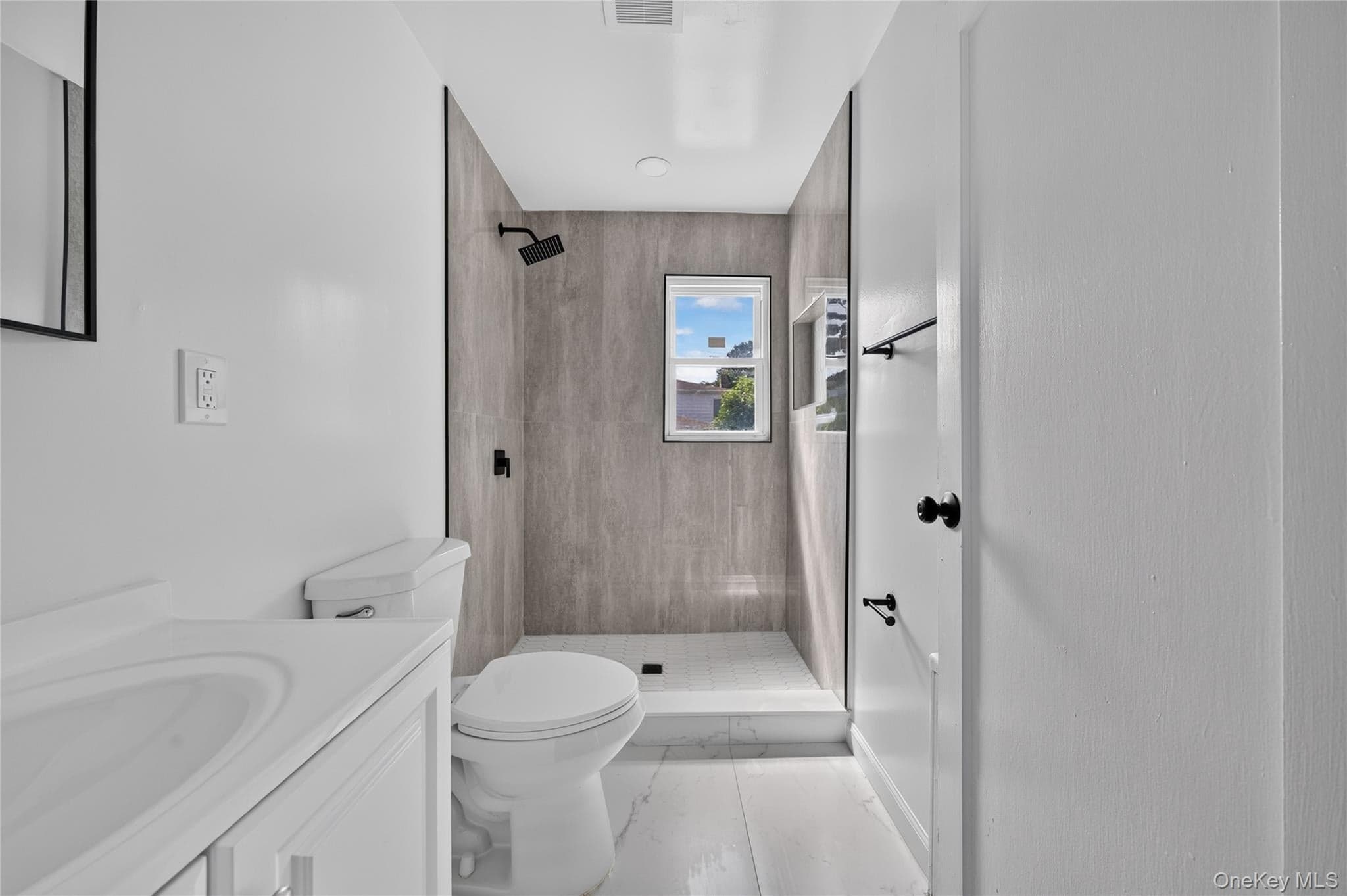 343 Sylvan Lane thumbnail 21