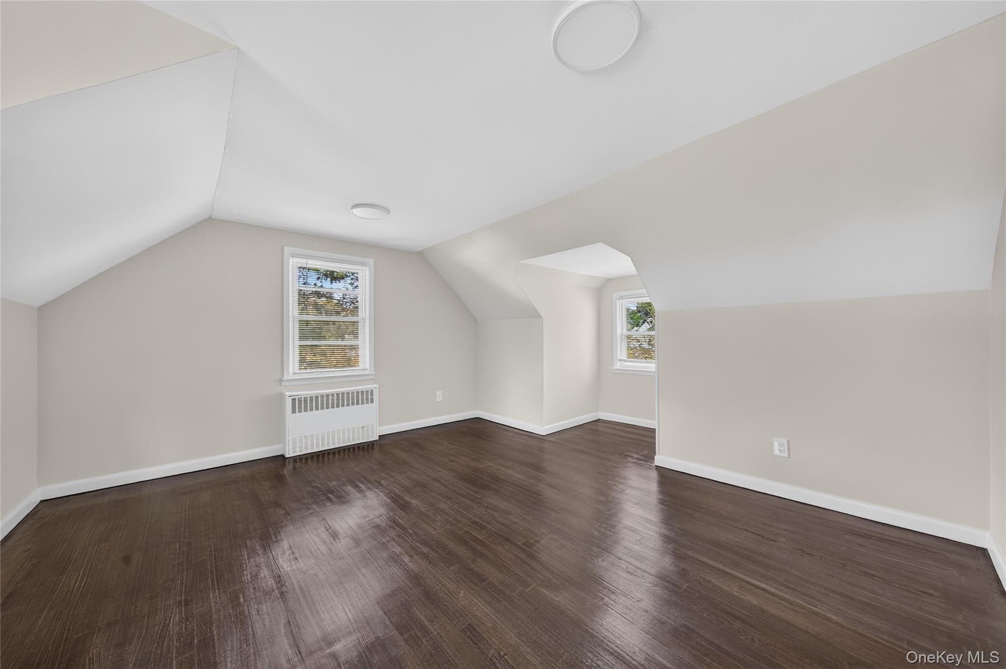 343 Sylvan Lane thumbnail 15