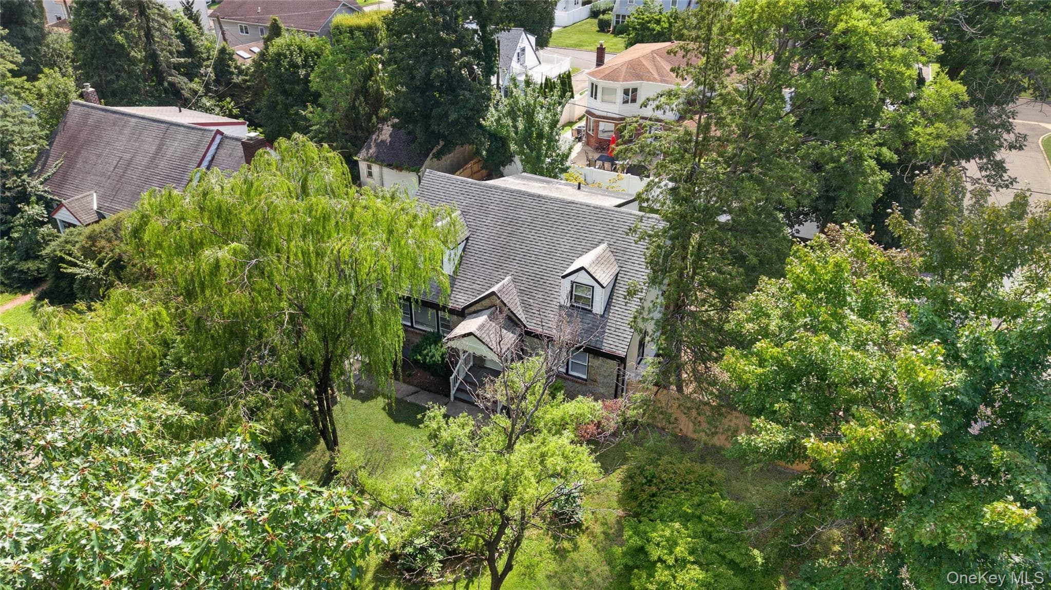 343 Sylvan Lane thumbnail 31
