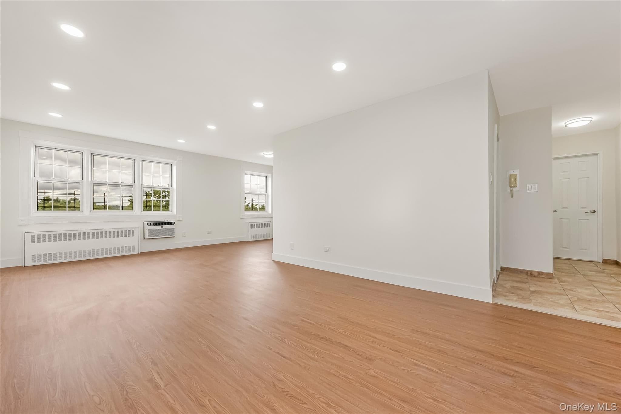87-10 149th Avenue Unit: 5N thumbnail 9