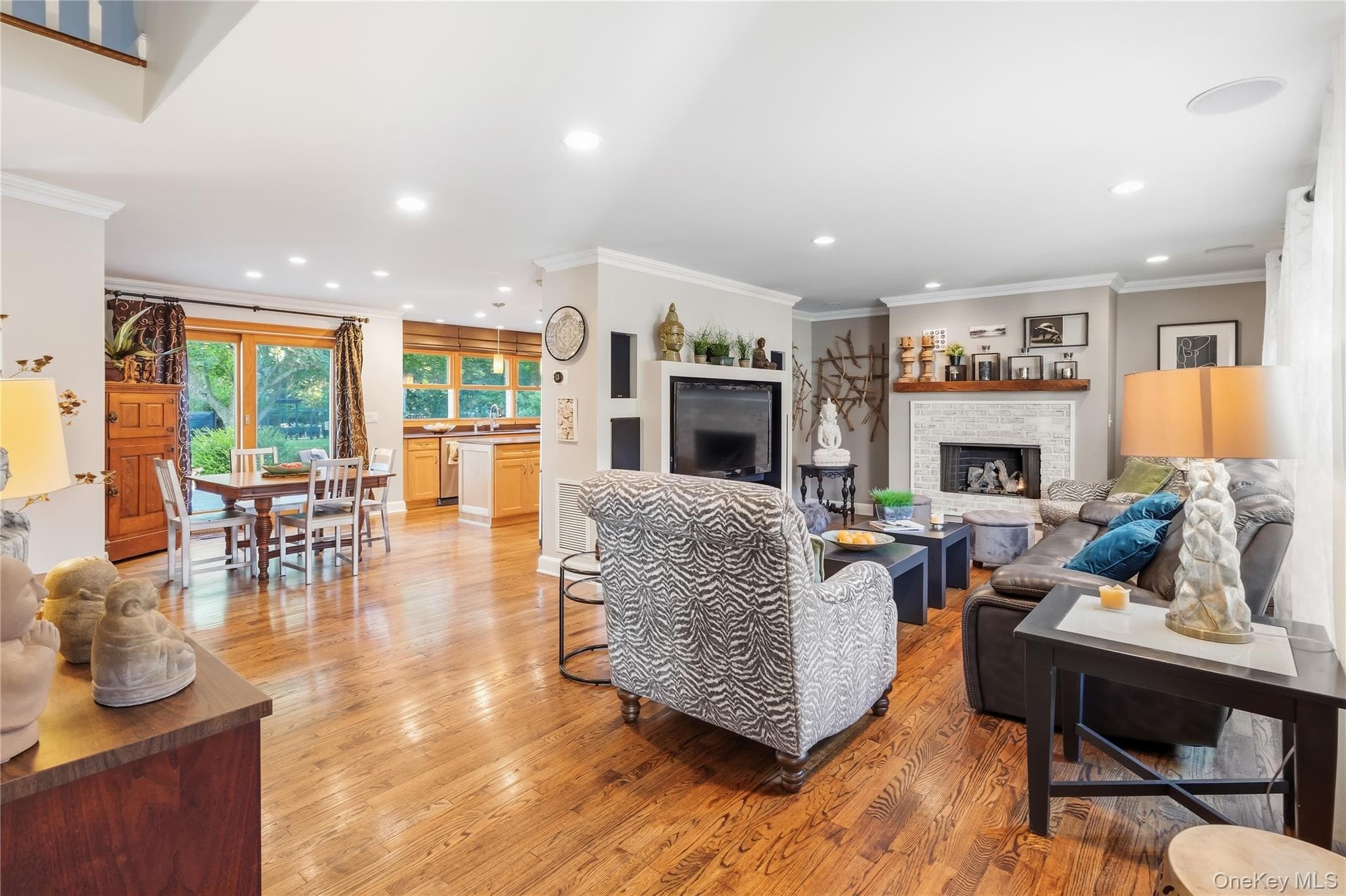 225 Marion Lane thumbnail 2