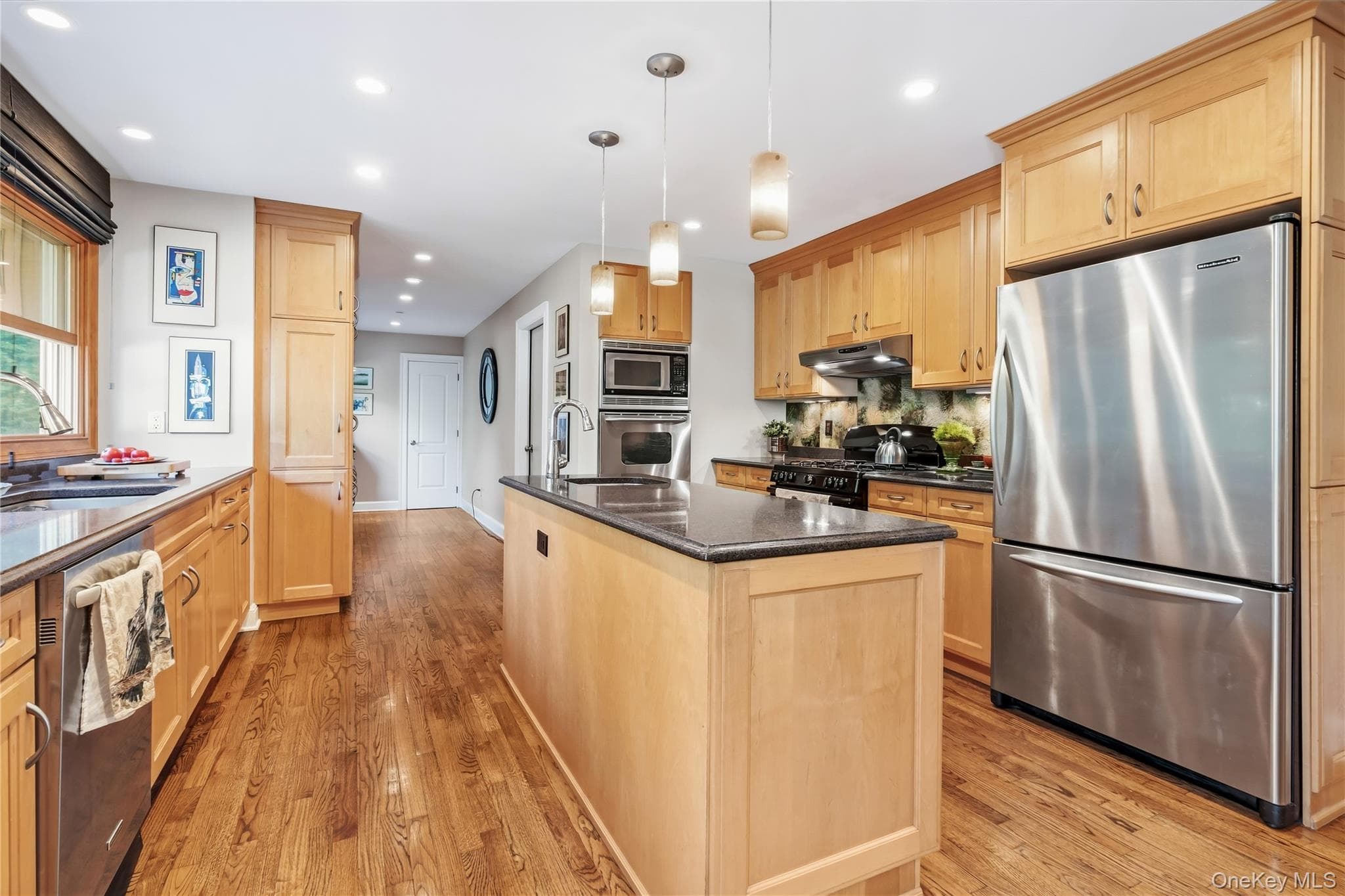 225 Marion Lane thumbnail 7