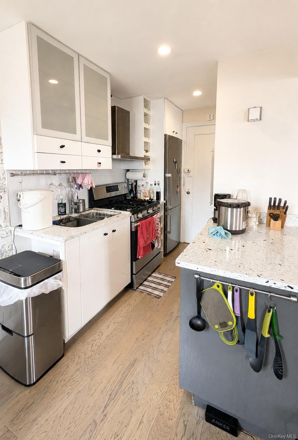 49 E 96th Street Unit: 16B thumbnail 10
