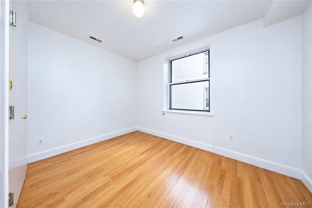 1764 E 19th Street Unit: 2B thumbnail 16