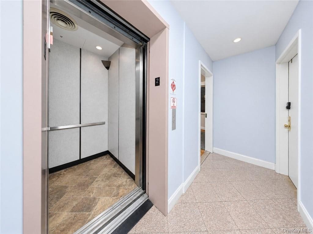 1764 E 19th Street Unit: 2B thumbnail 4