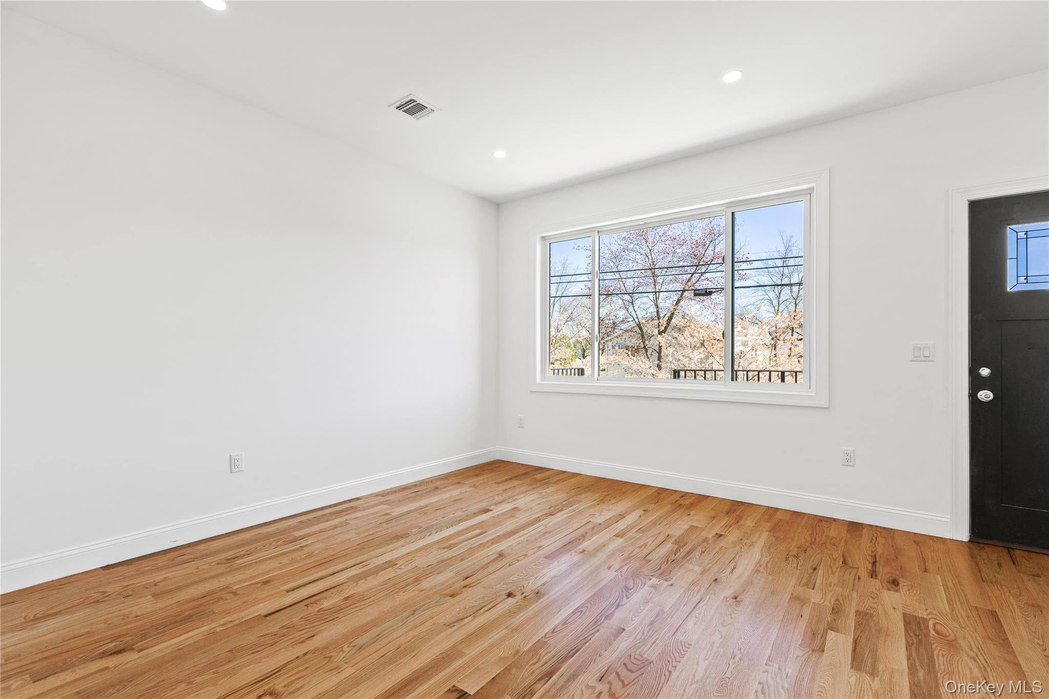 1014 Annadale Road thumbnail 6