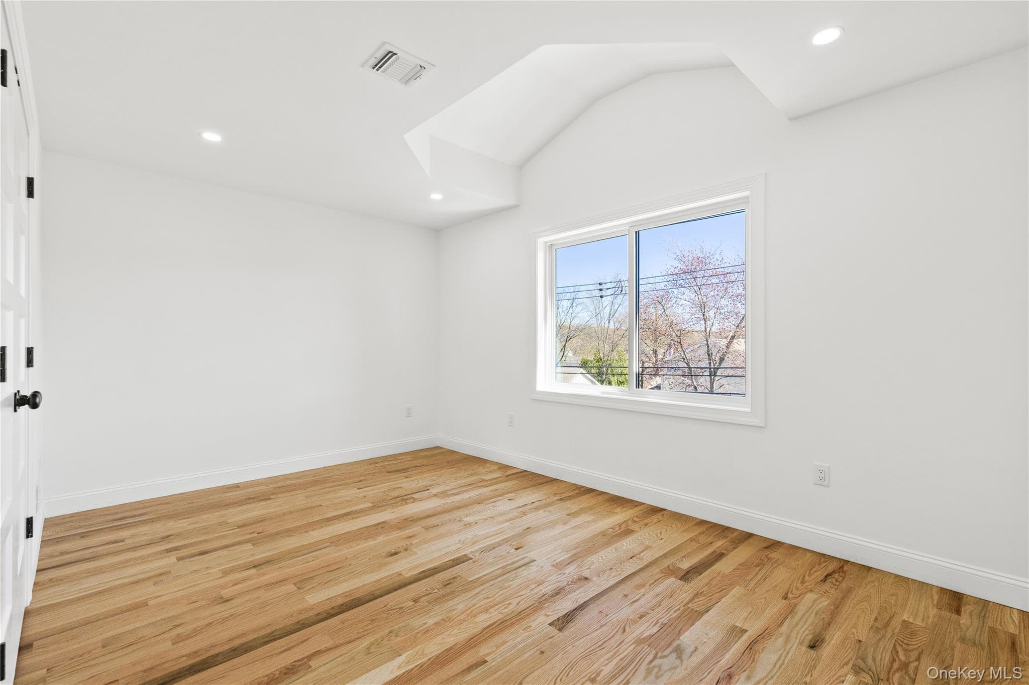 1014 Annadale Road thumbnail 25