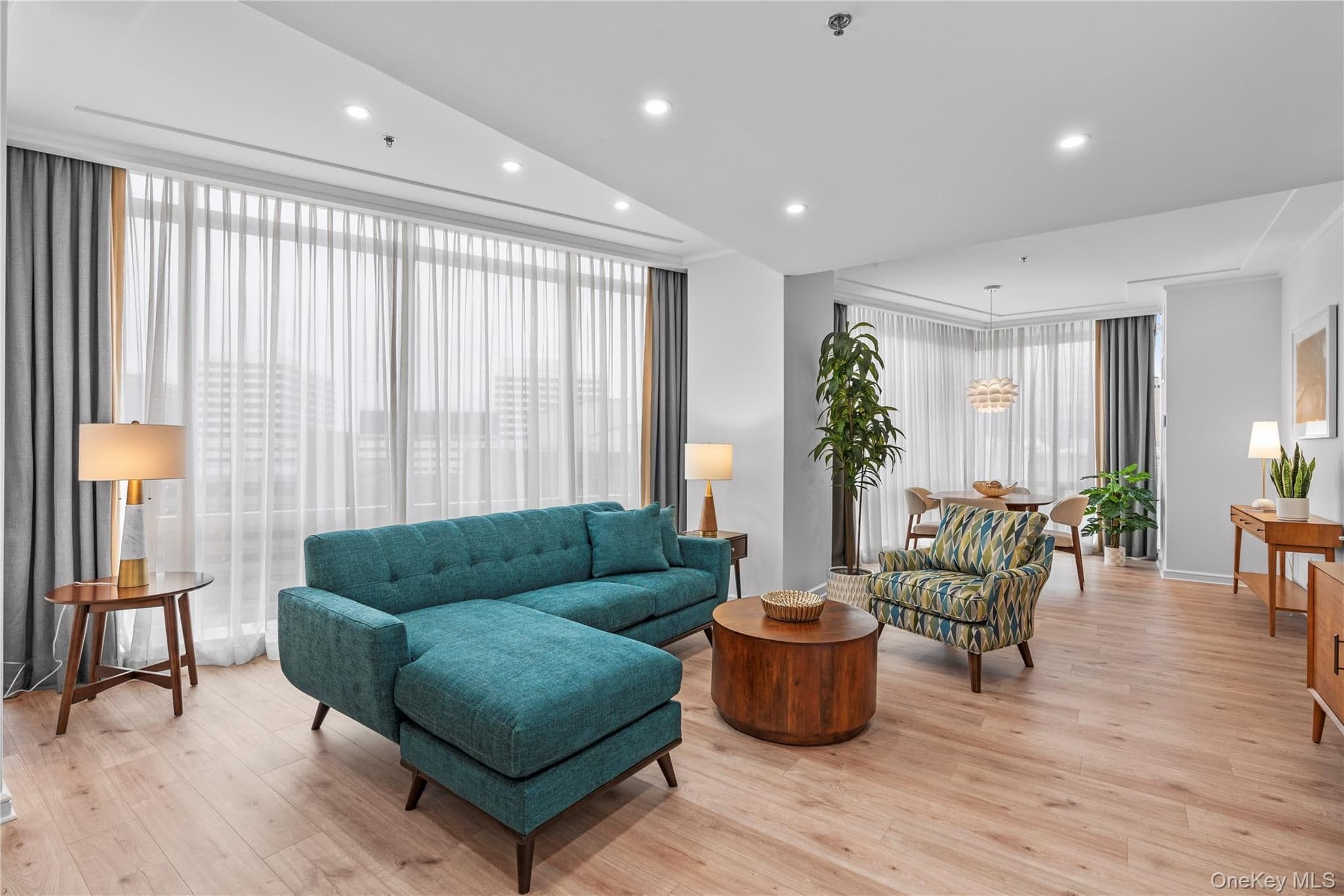 1 Renaissance Square Unit: 10H, White Plains