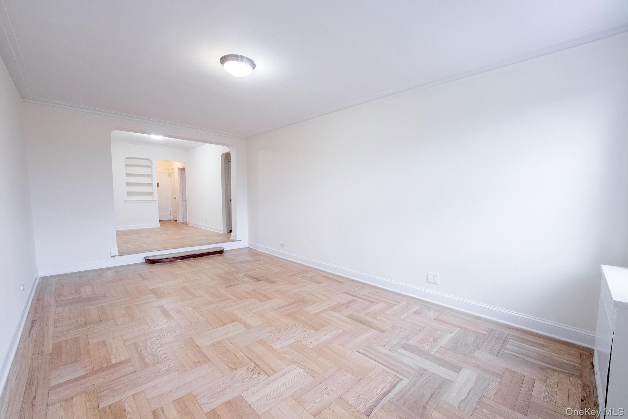 2190 Boston Road Unit: 5M thumbnail 4