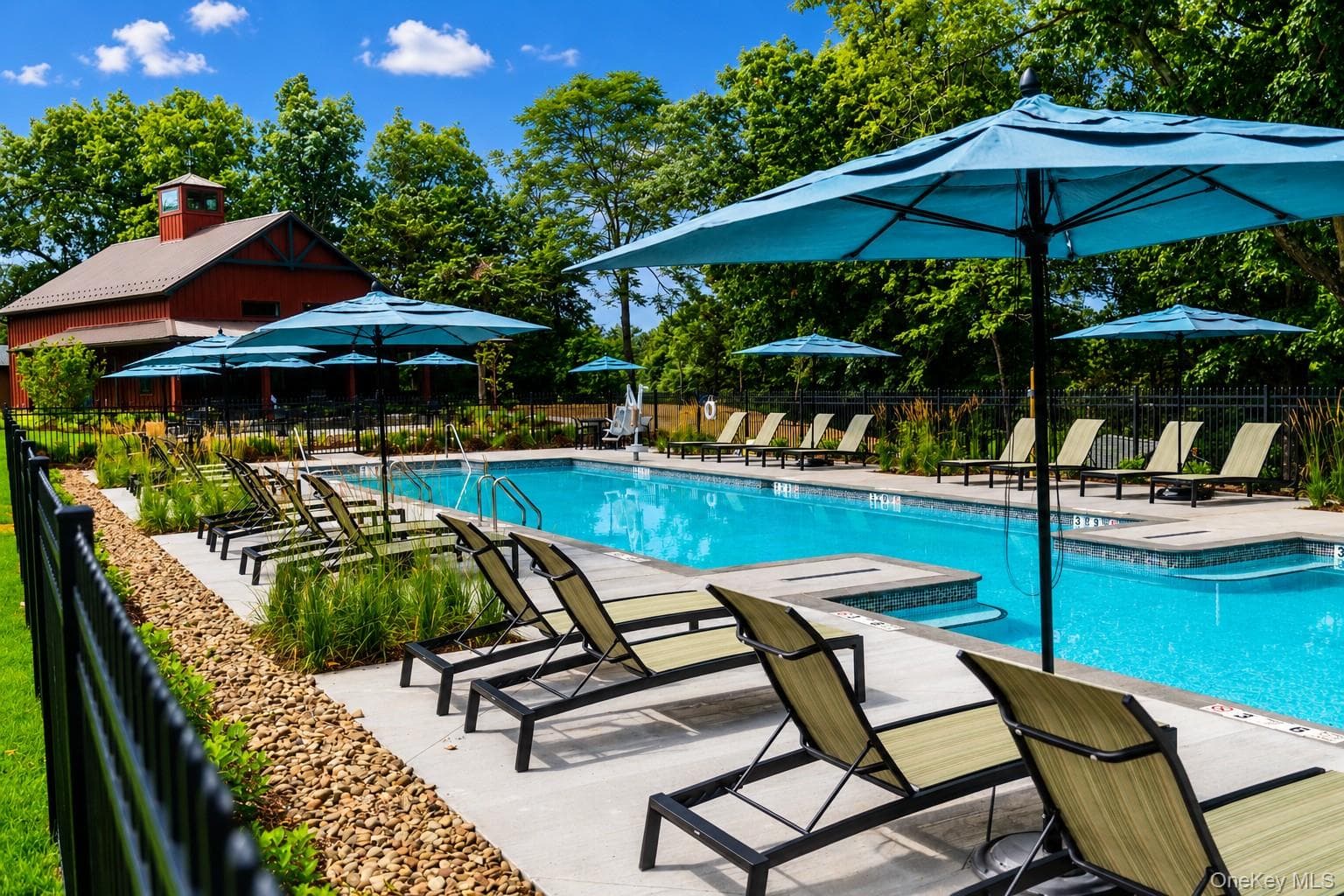 197 Wheeler Road Unit: 90 thumbnail 5