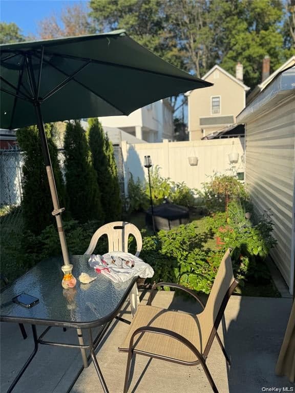 114-29 147 Street thumbnail 2