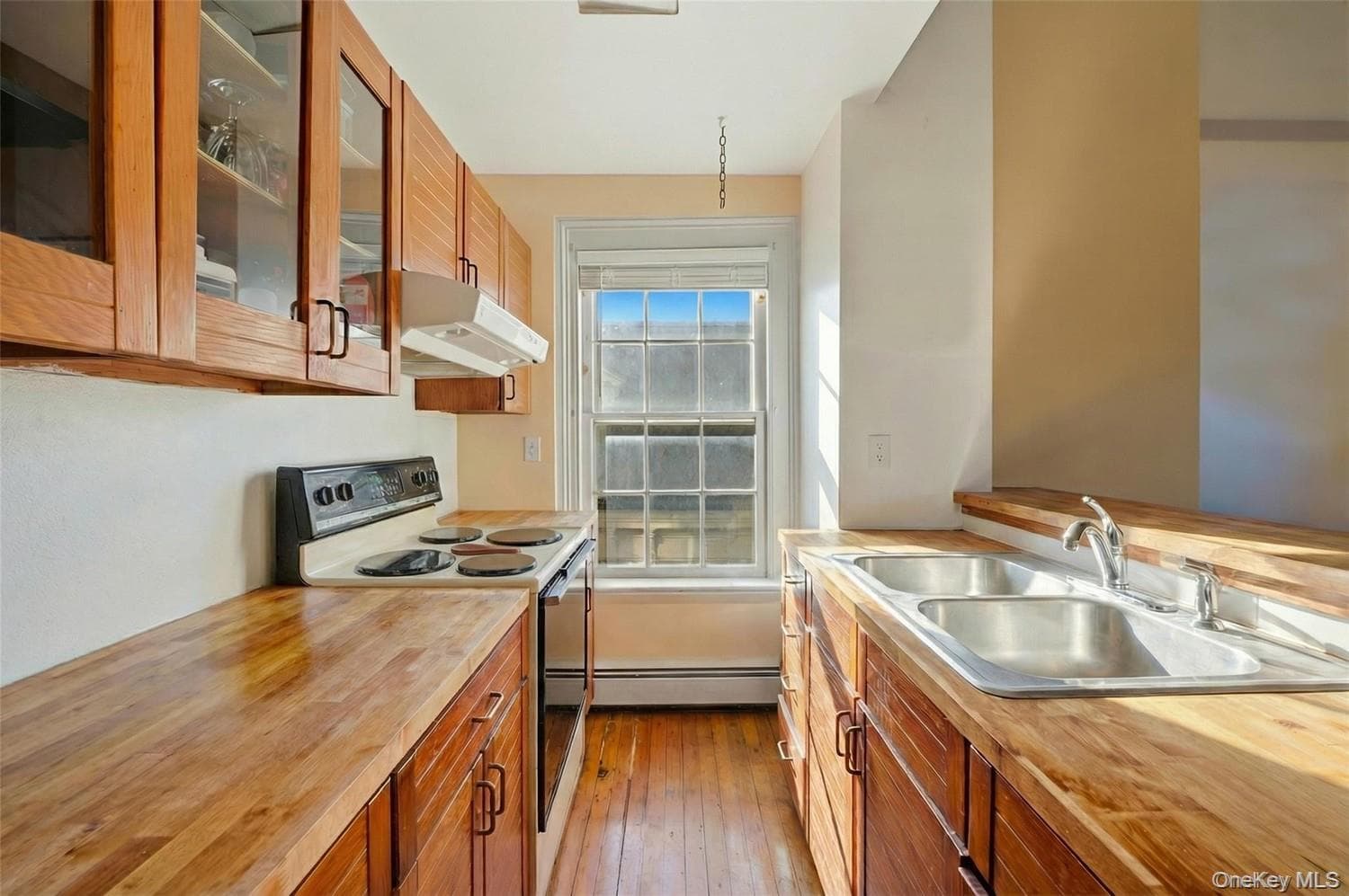 203 Grand Street thumbnail 18