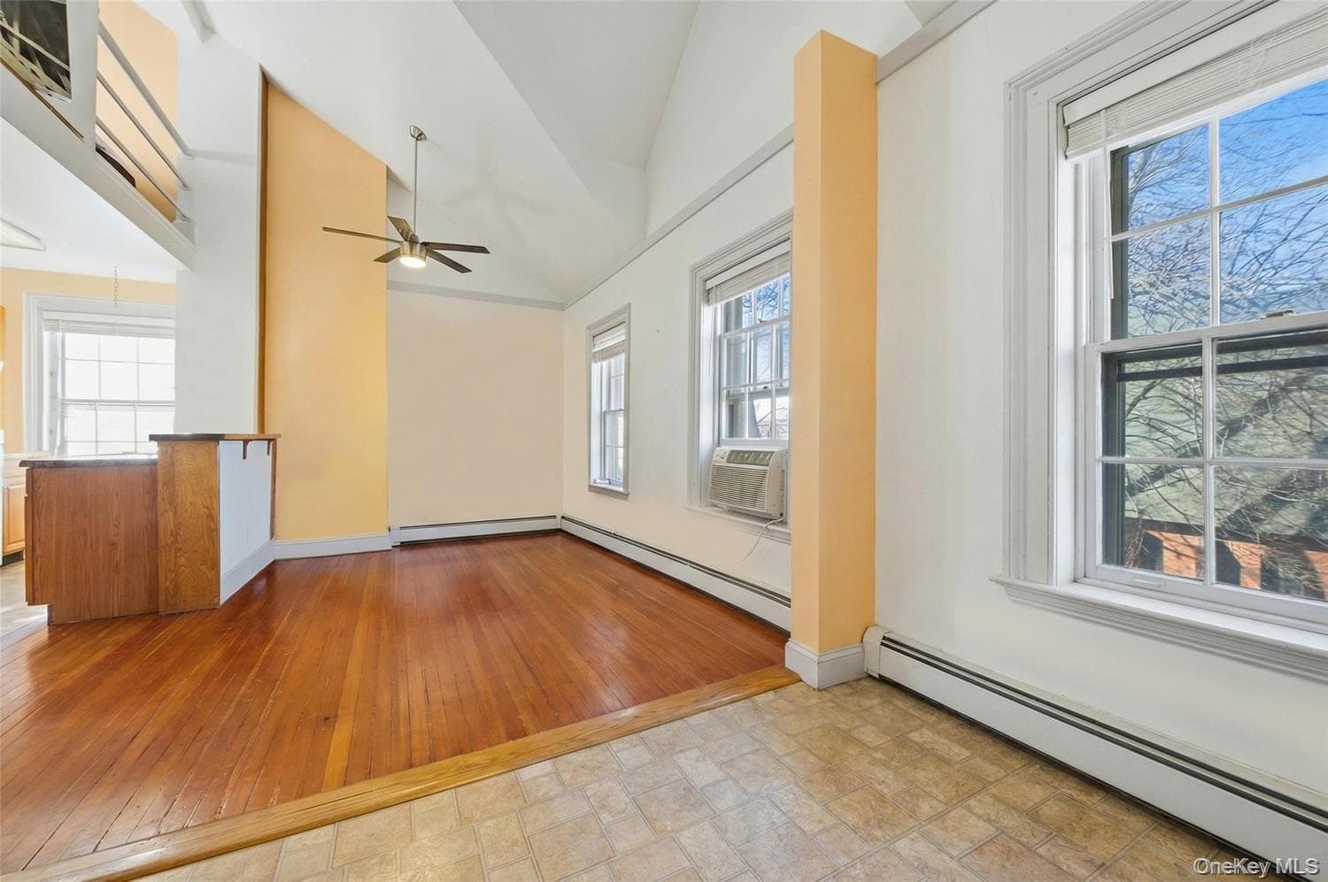 203 Grand Street thumbnail 16