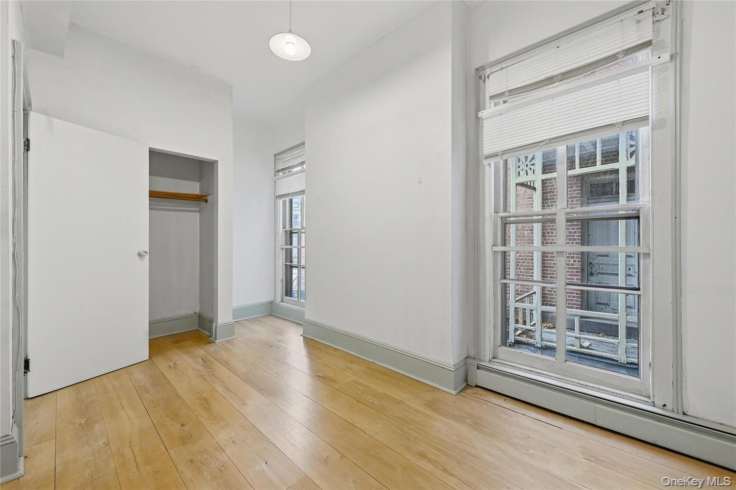 203 Grand Street thumbnail 10