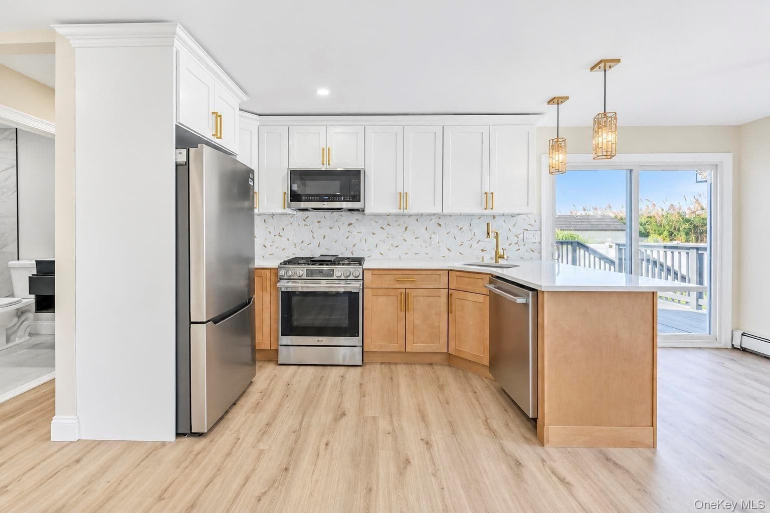 891 S Bay Street thumbnail 10