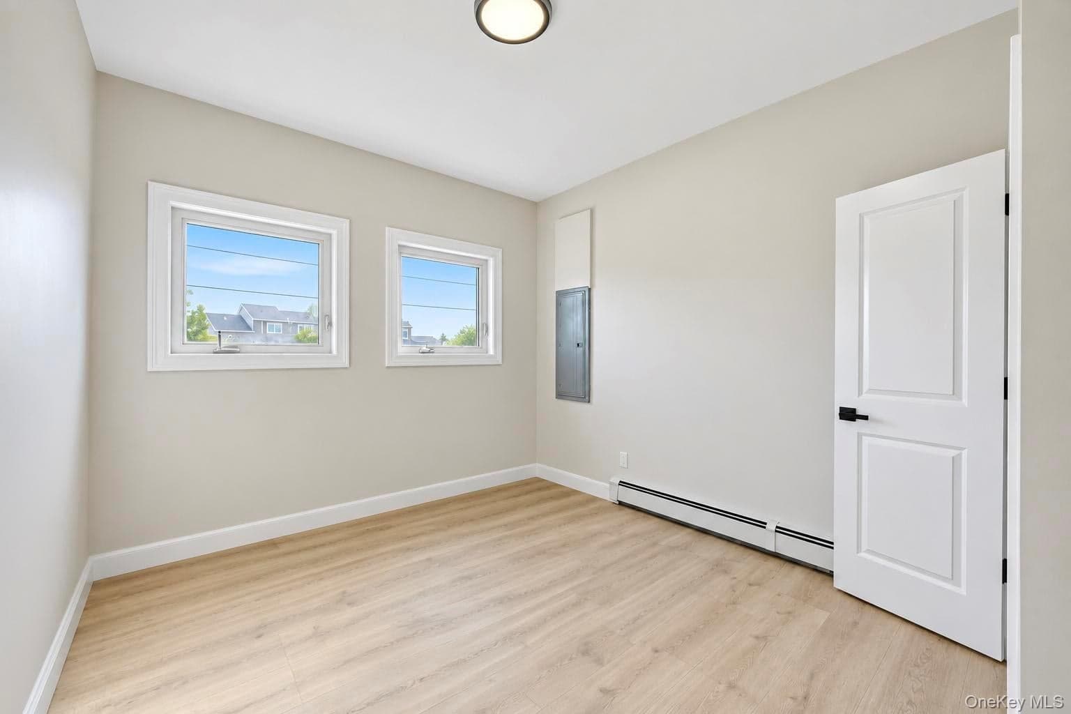 891 S Bay Street thumbnail 29