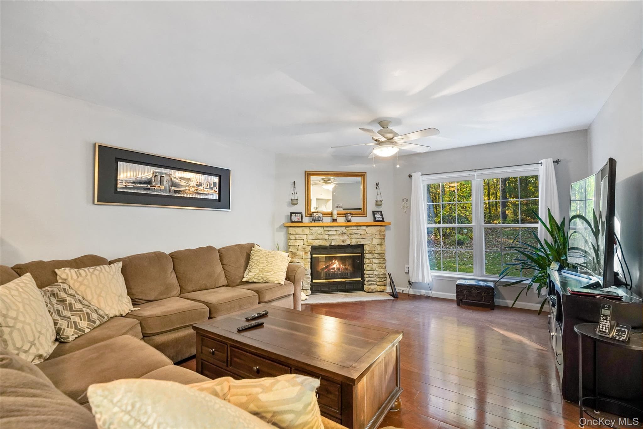 54 White Pond Road thumbnail 2