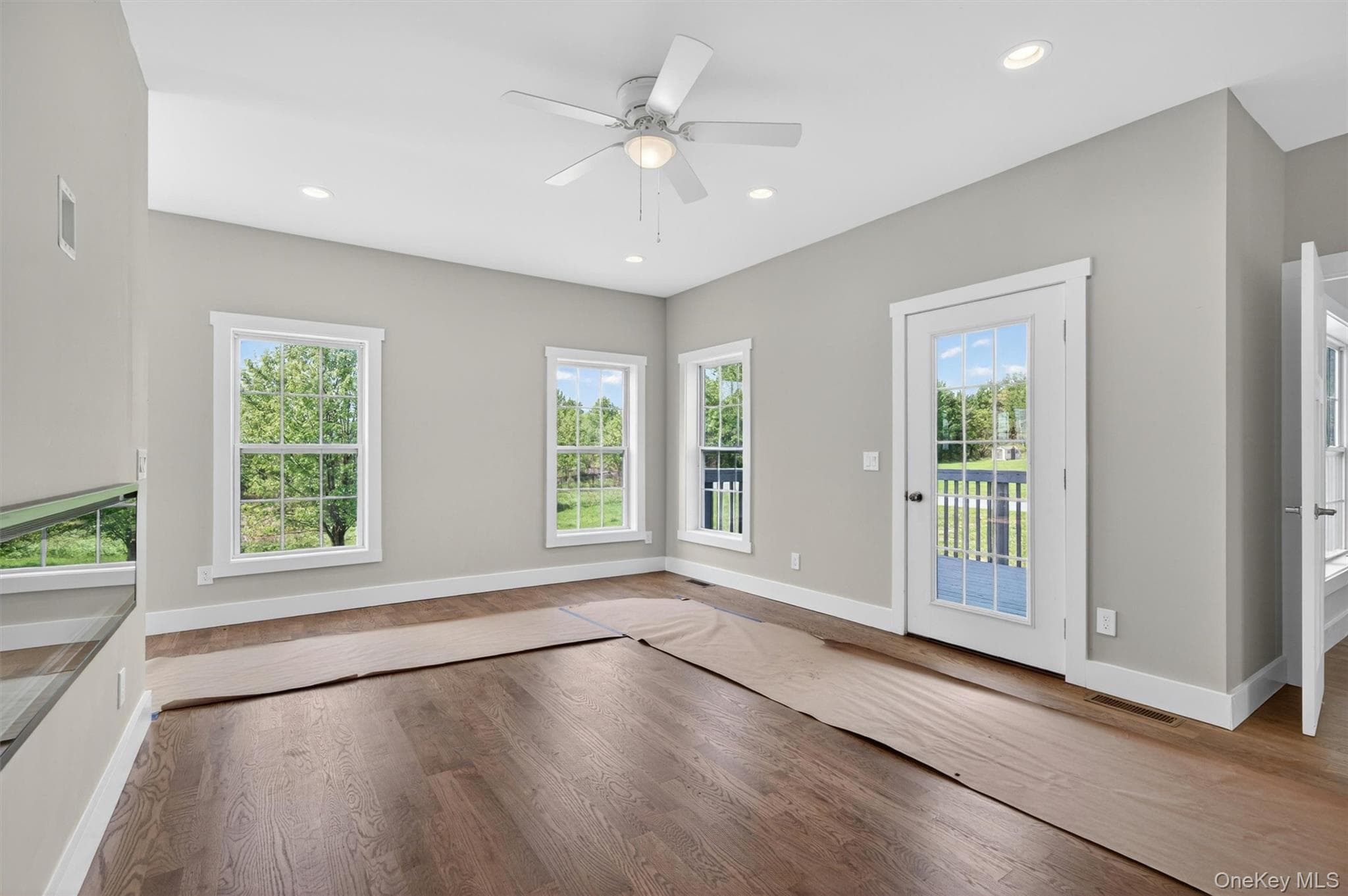 21 Harcourt Cosman Drive thumbnail 7