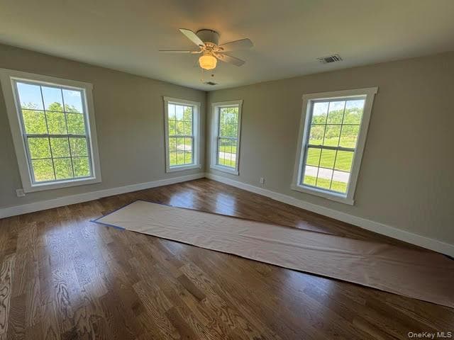 21 Harcourt Cosman Drive thumbnail 28