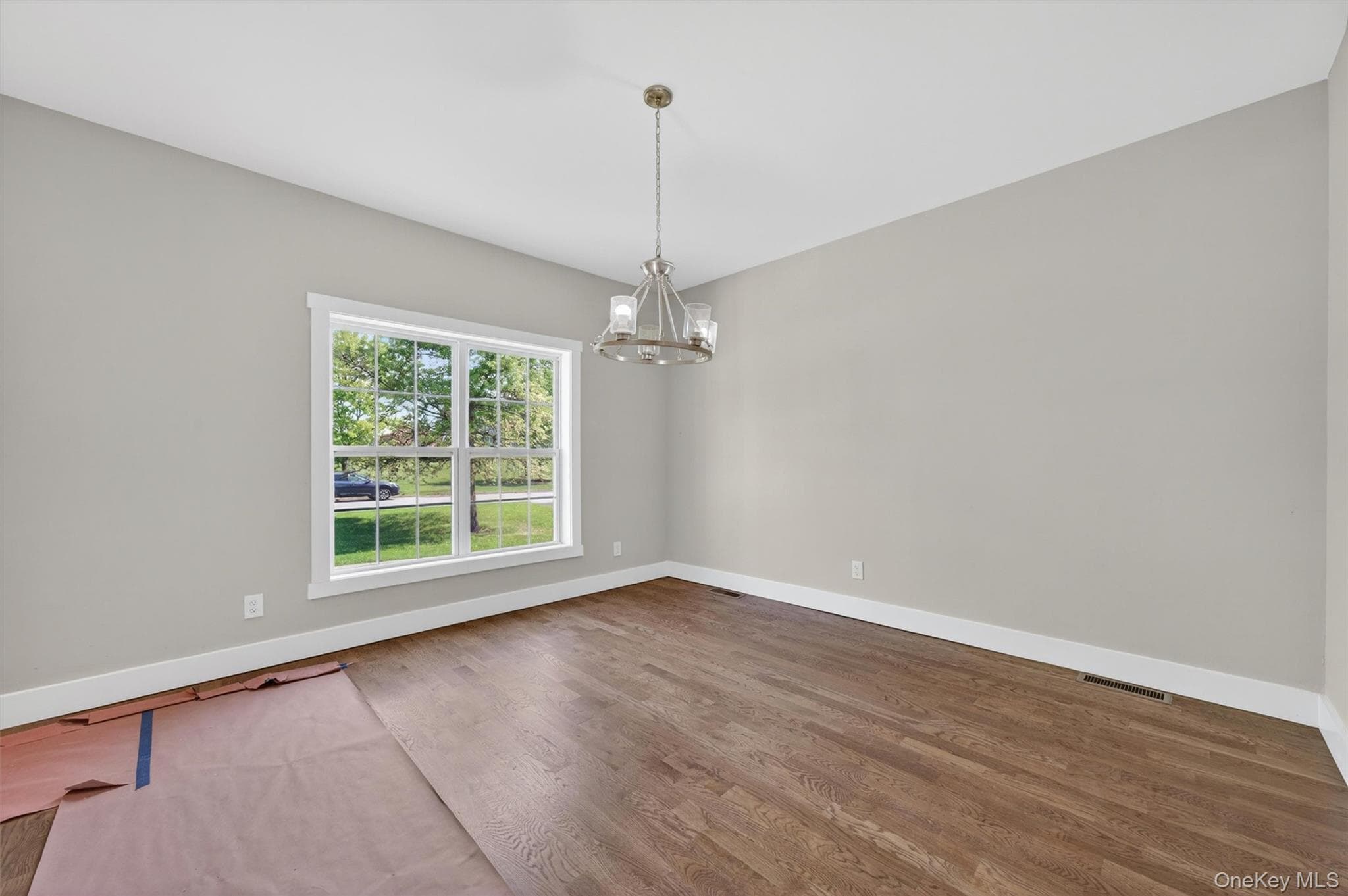 21 Harcourt Cosman Drive thumbnail 19