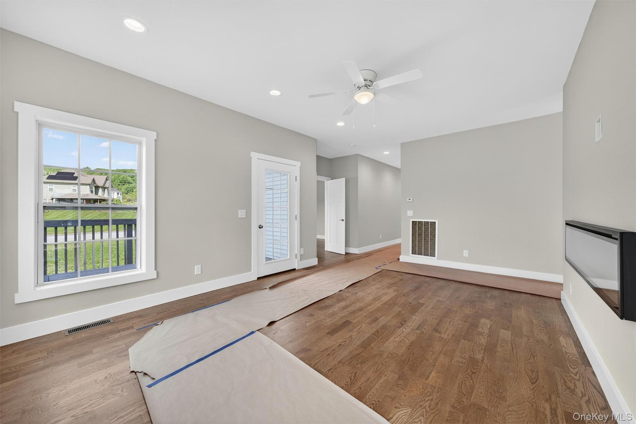 21 Harcourt Cosman Drive thumbnail 10