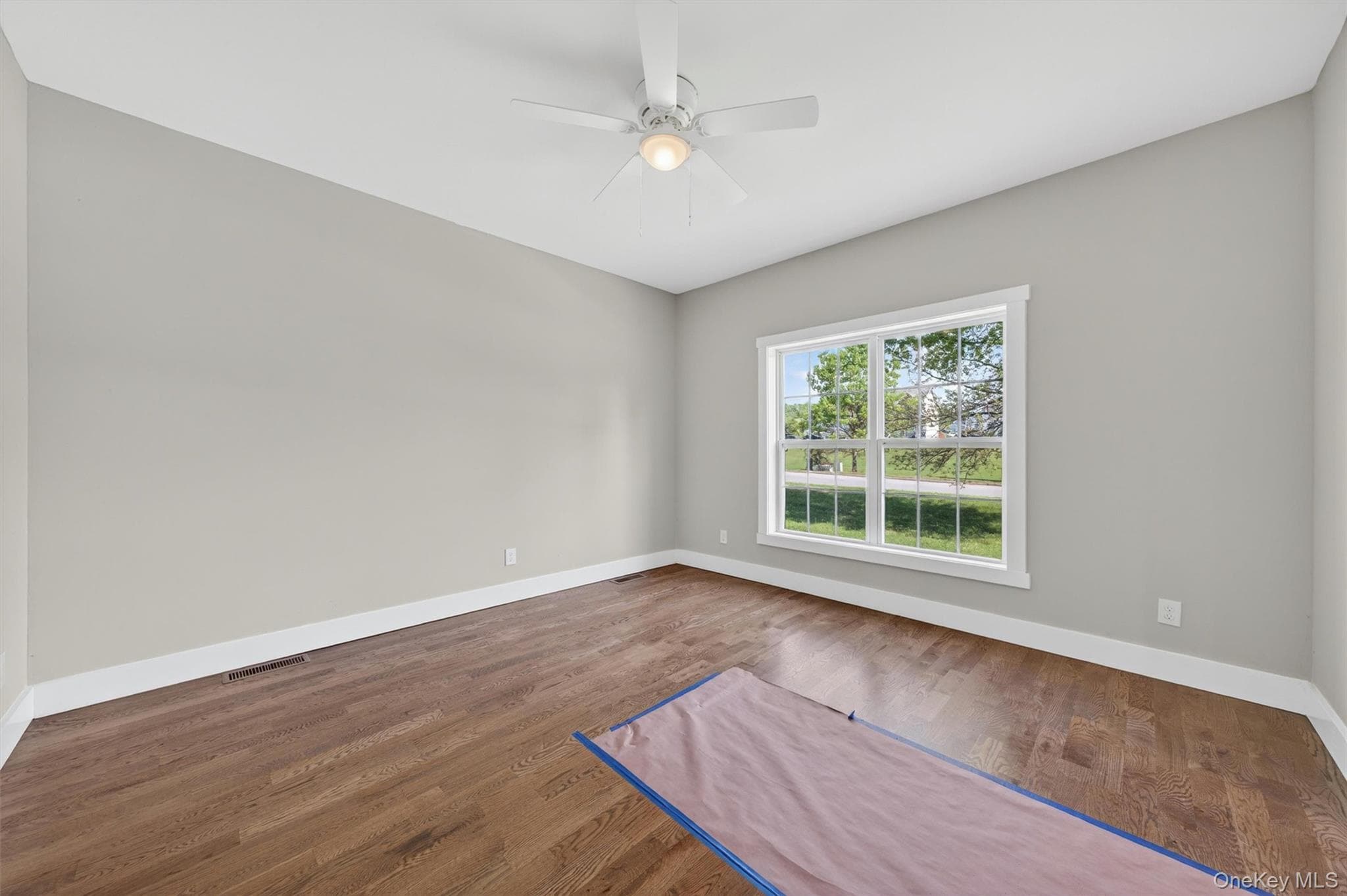 21 Harcourt Cosman Drive thumbnail 16