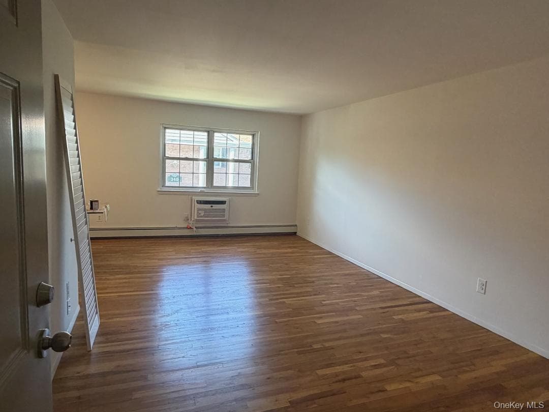 338 Lakeland Avenue Unit: 6 E thumbnail 5