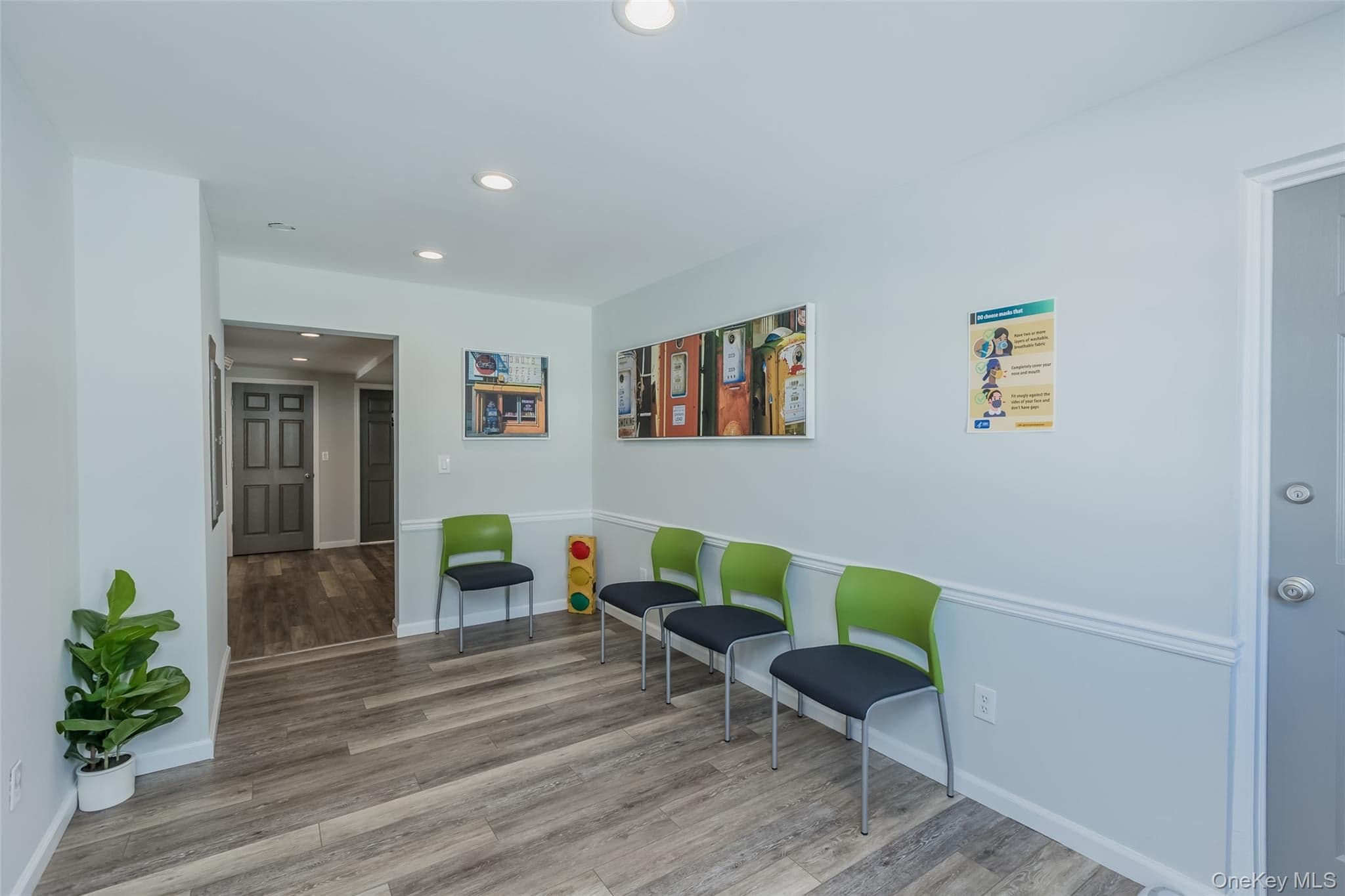 128 Carleton Avenue thumbnail 7
