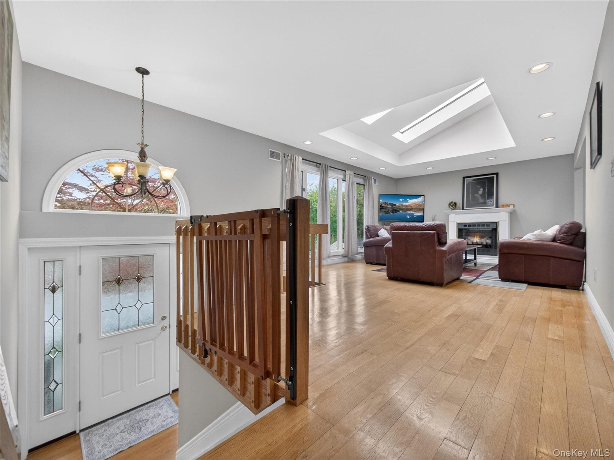 58A New Hempstead Road thumbnail 2