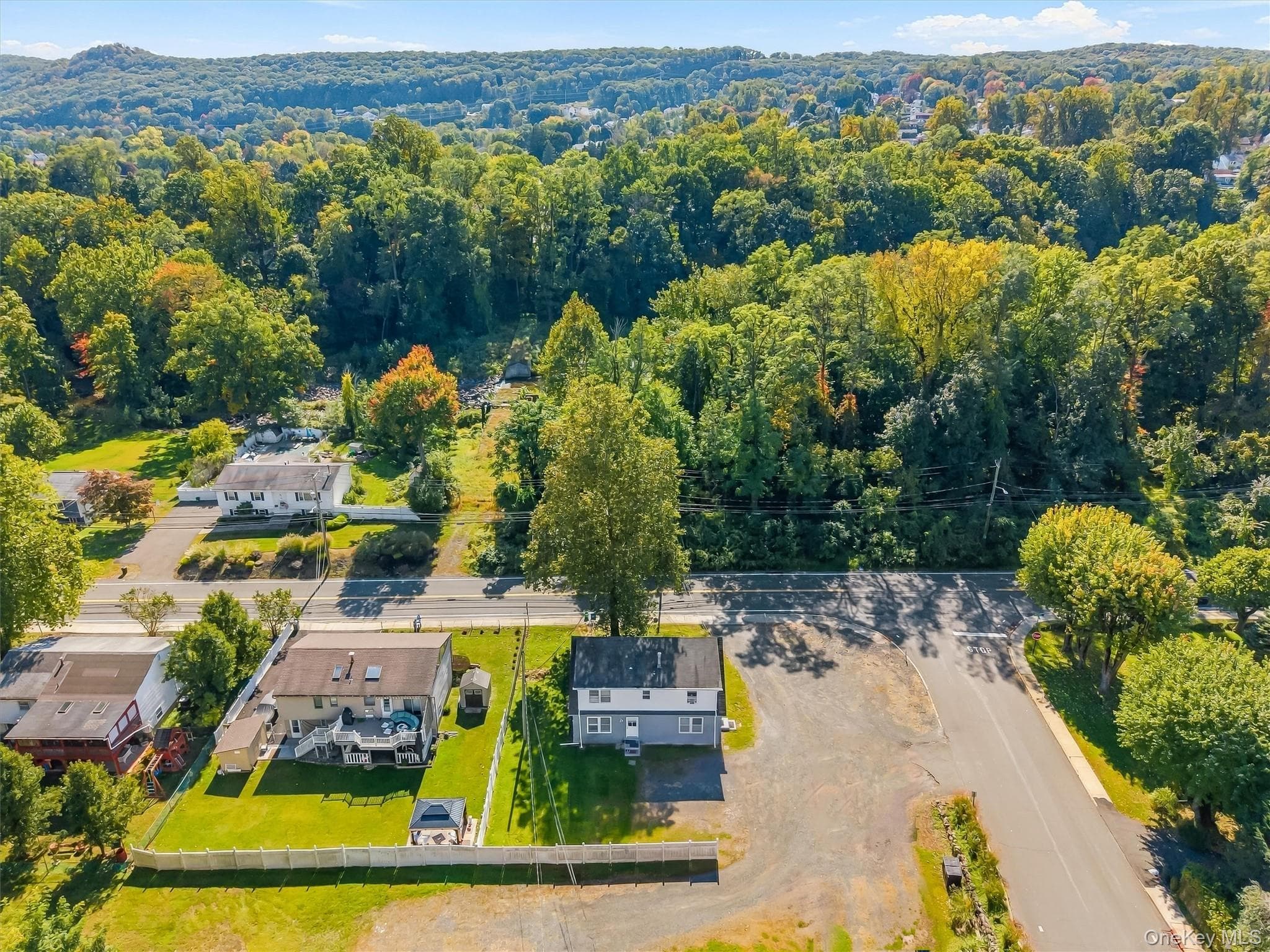 36 Suffern Lane thumbnail 5