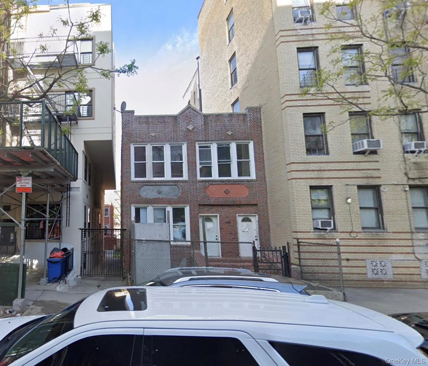 1685 Eastburn Avenue, Bronx