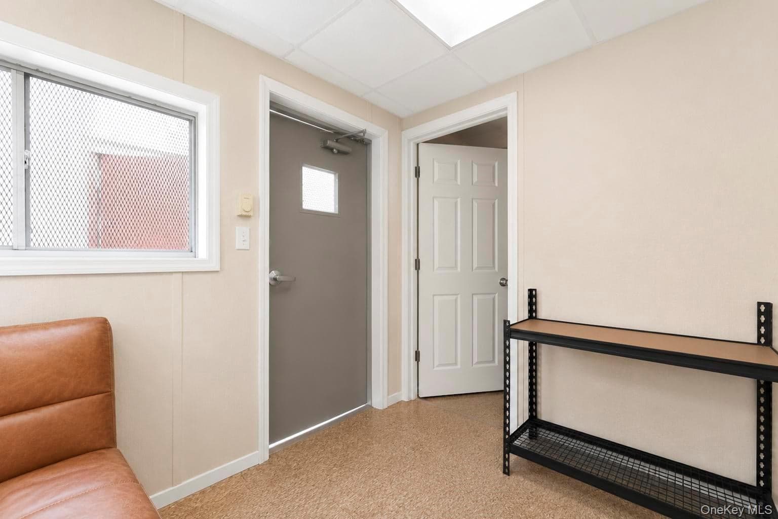 1234 Stewart Avenue thumbnail 36
