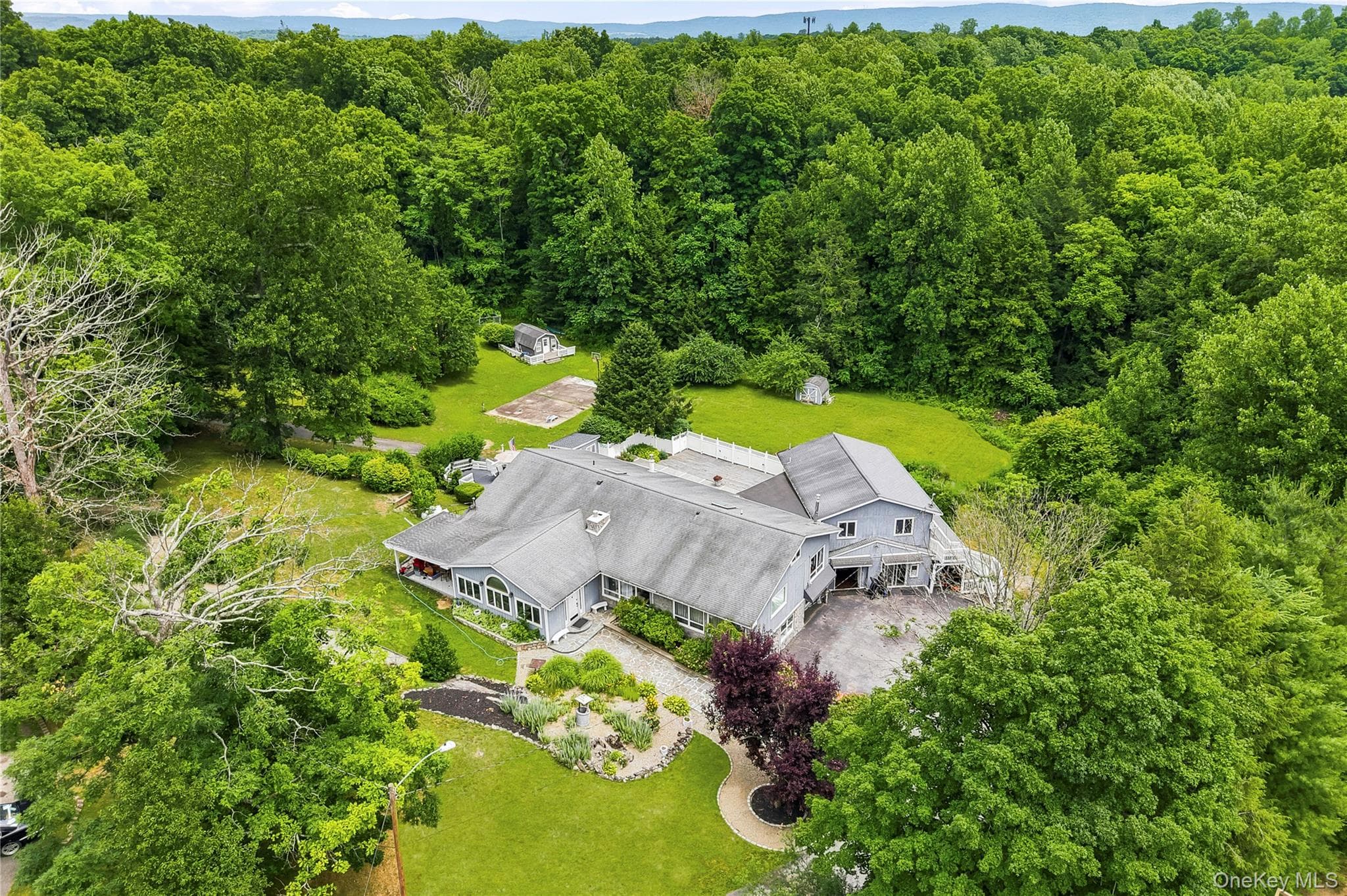 289 Oak Ridge Road thumbnail 2
