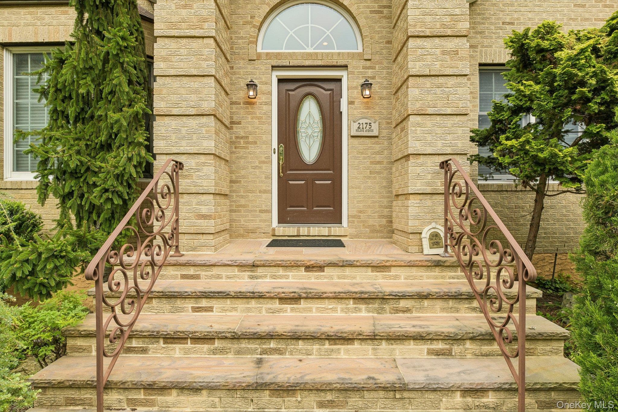 2175 Helene Avenue thumbnail 4
