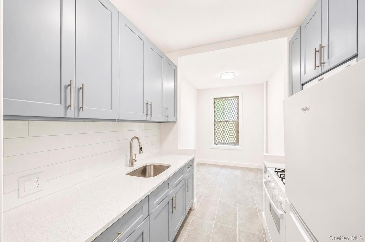 2925 Matthews Avenue Unit: 2H thumbnail 6