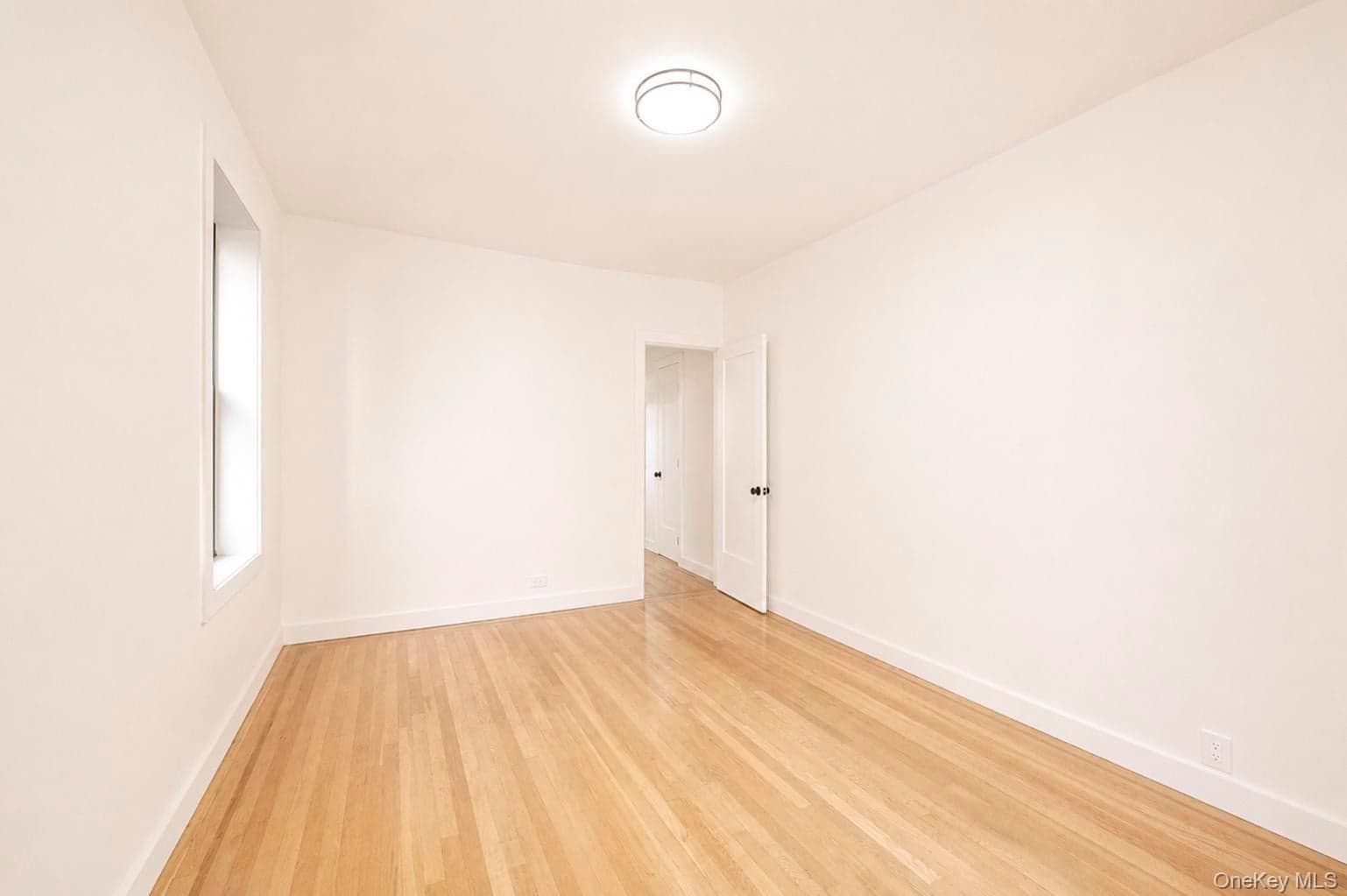 2925 Matthews Avenue Unit: 2H thumbnail 18