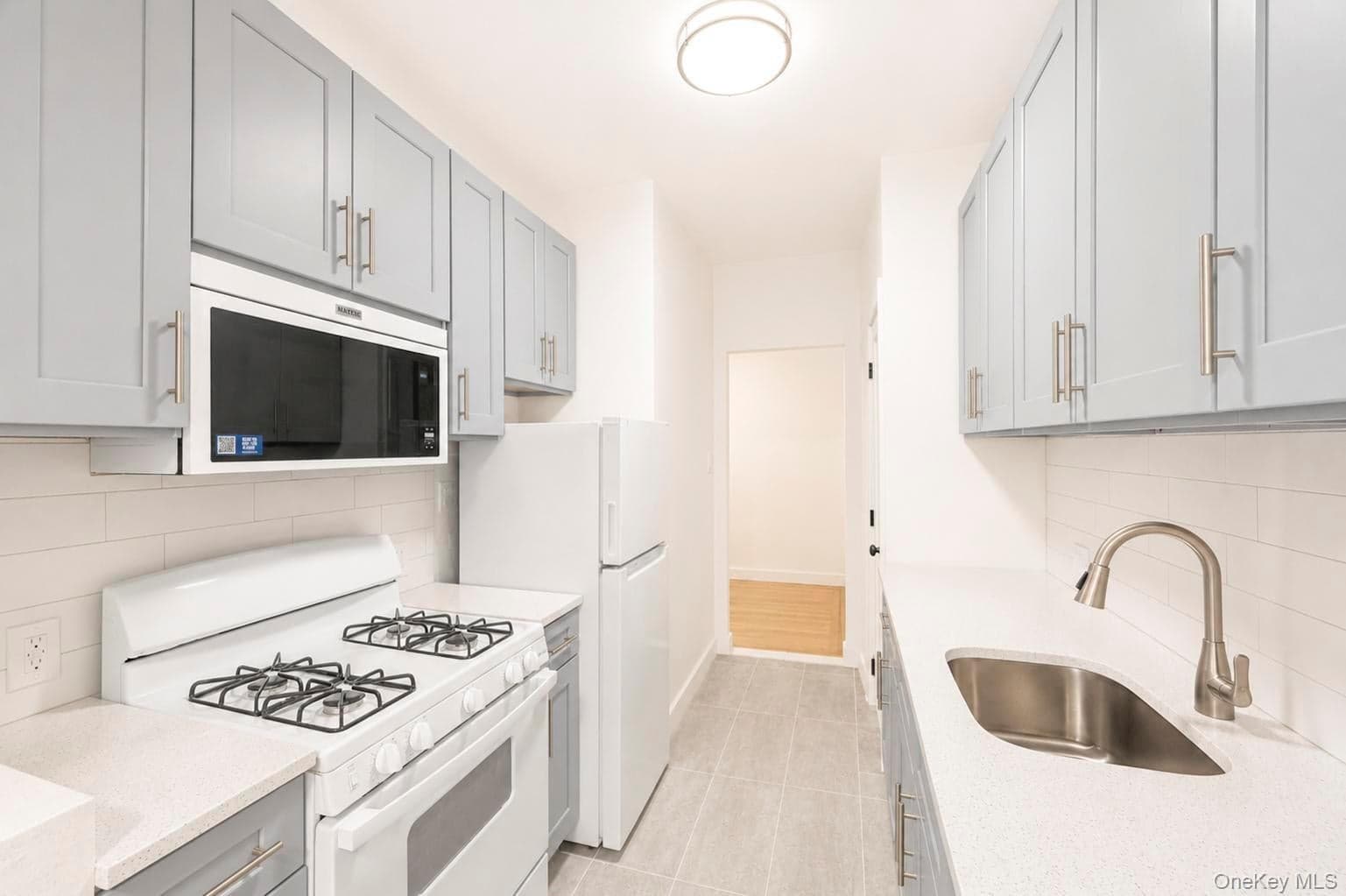 2925 Matthews Avenue Unit: 2H thumbnail 16