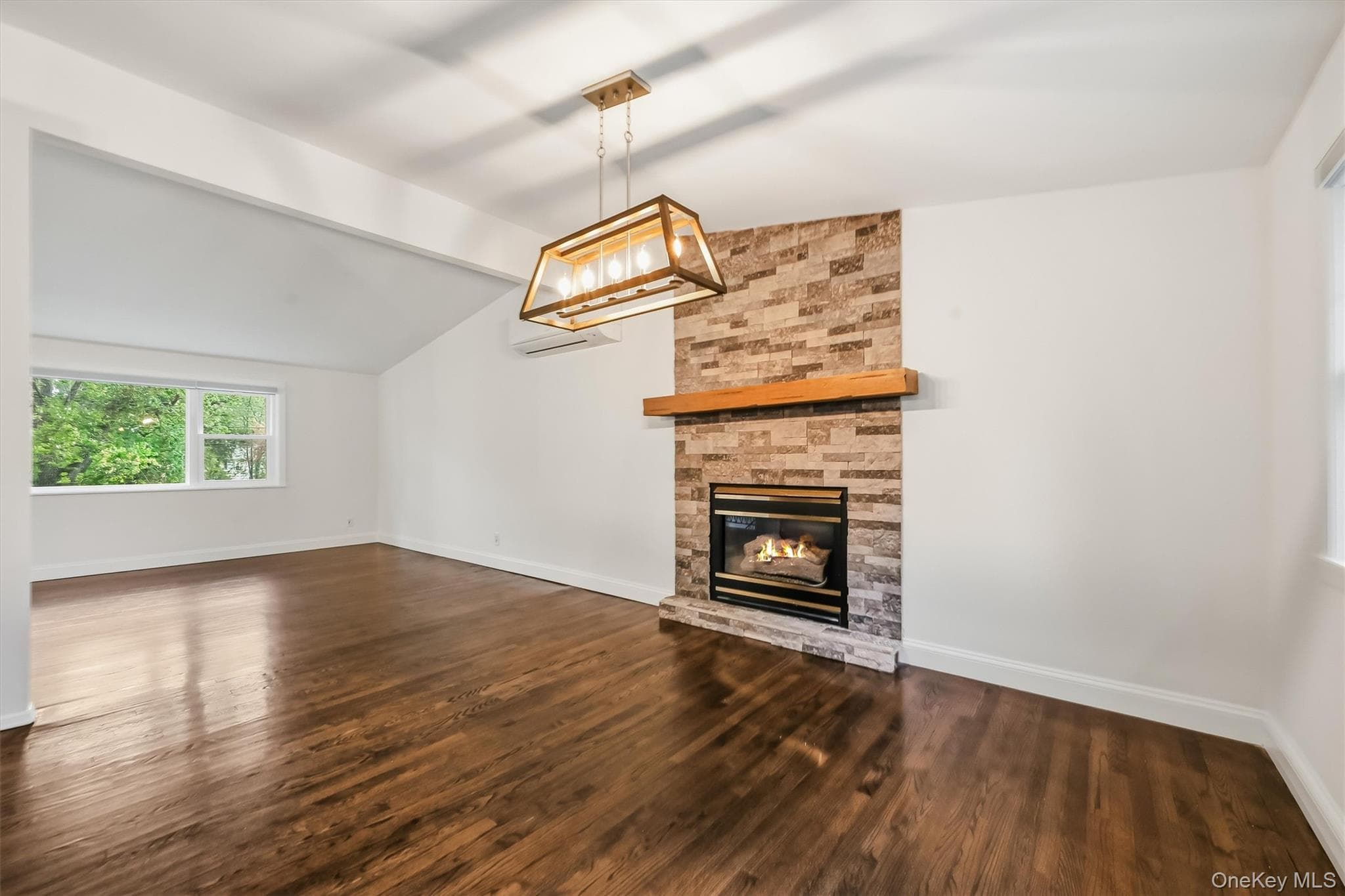 152 California Road thumbnail 11