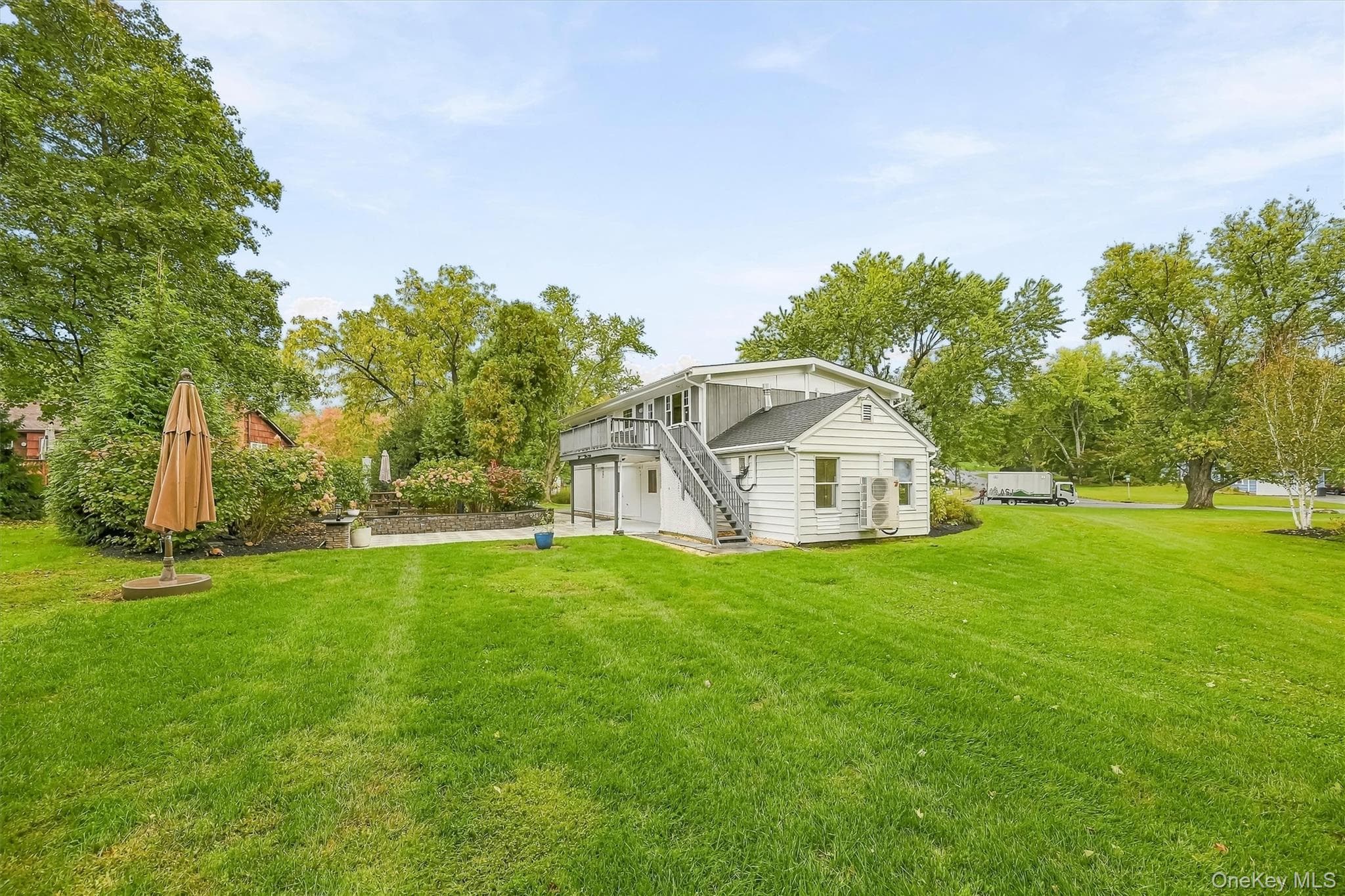 152 California Road thumbnail 36