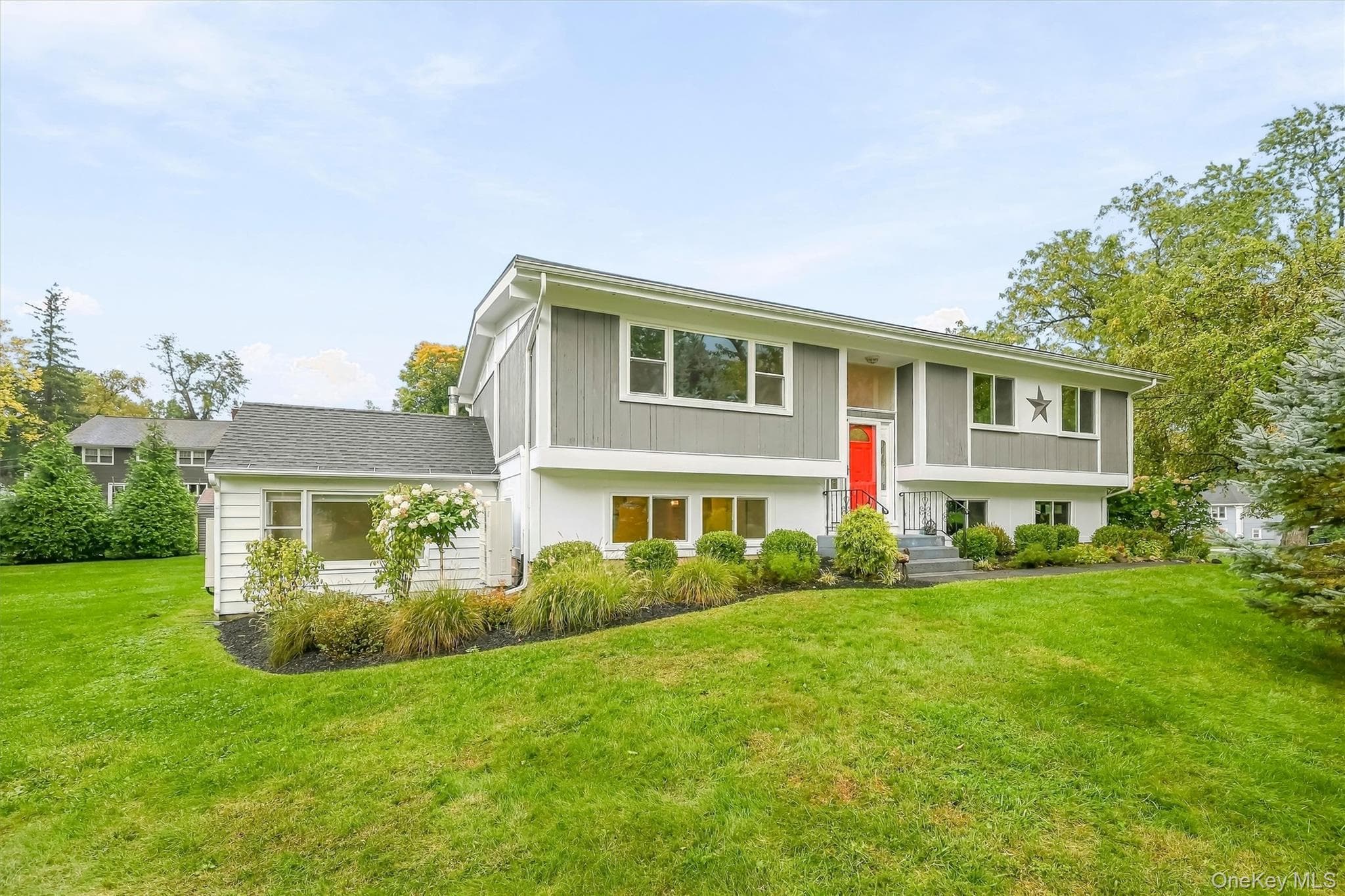 152 California Road, Yorktown Heights