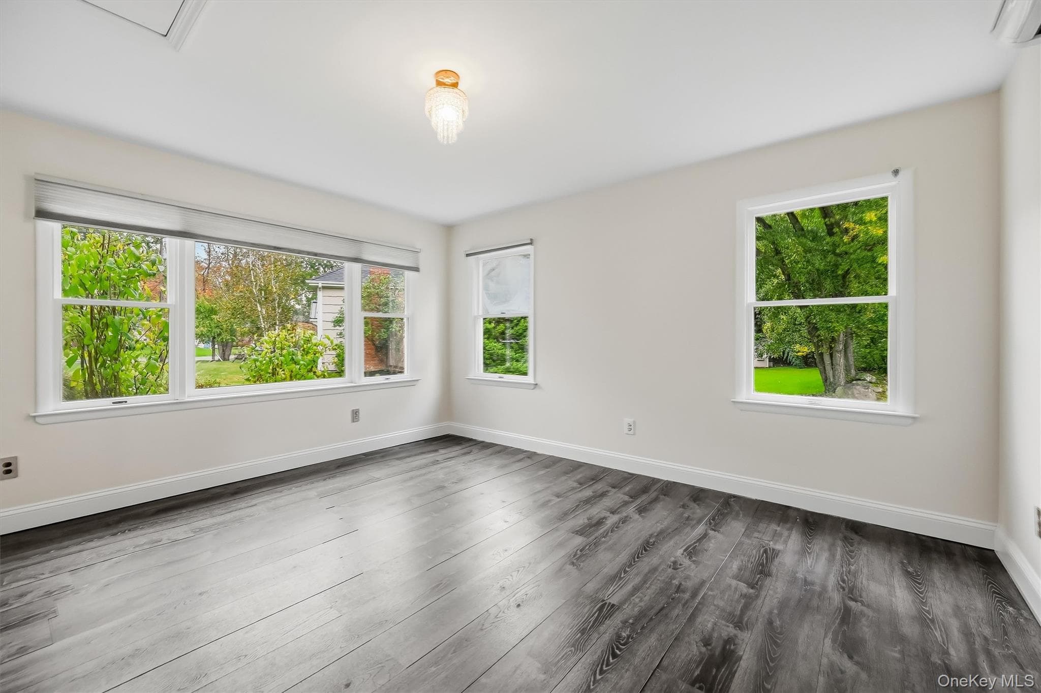 152 California Road thumbnail 29