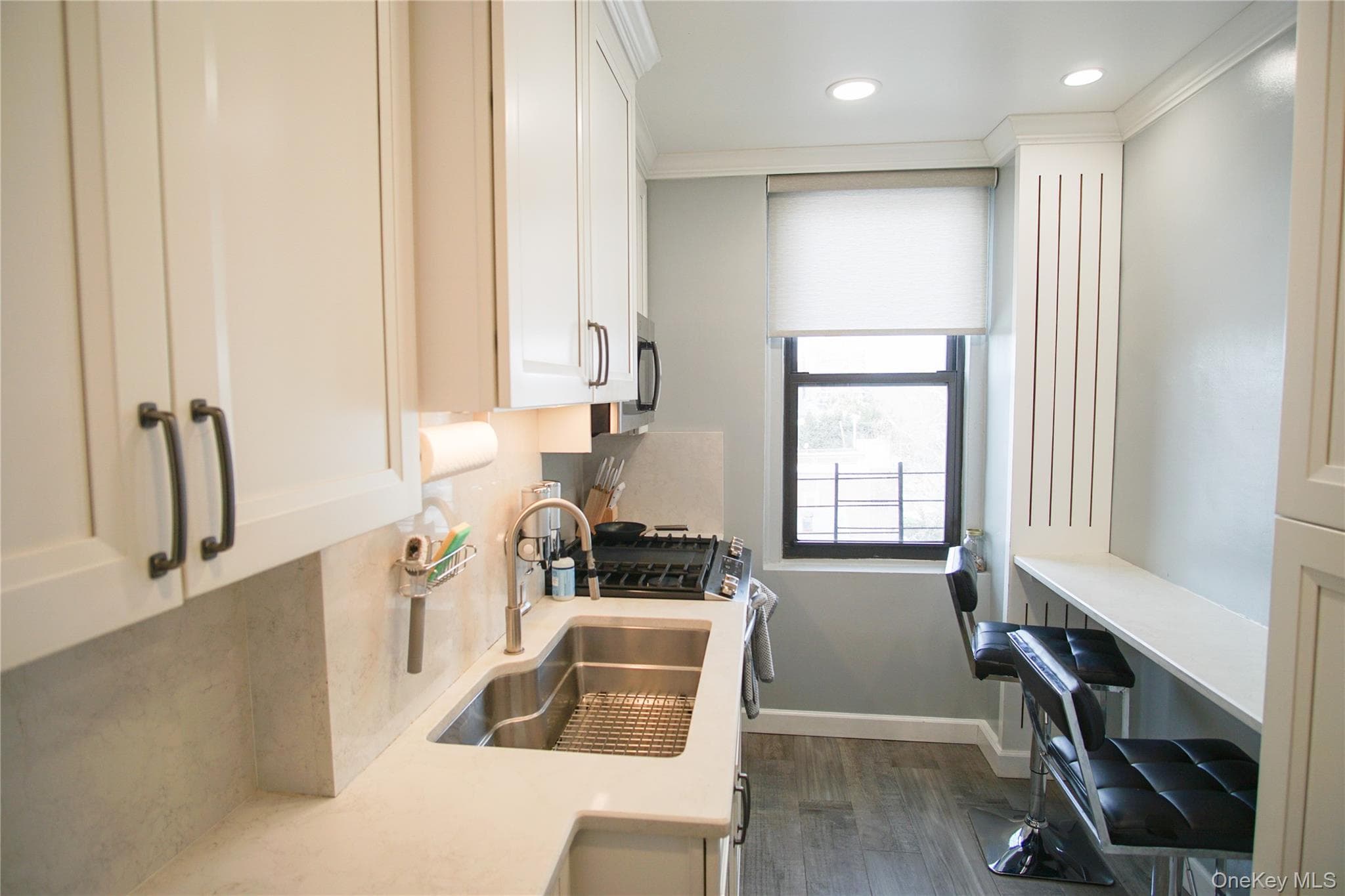 3321 Bruckner Boulevard Unit: 5J thumbnail 8