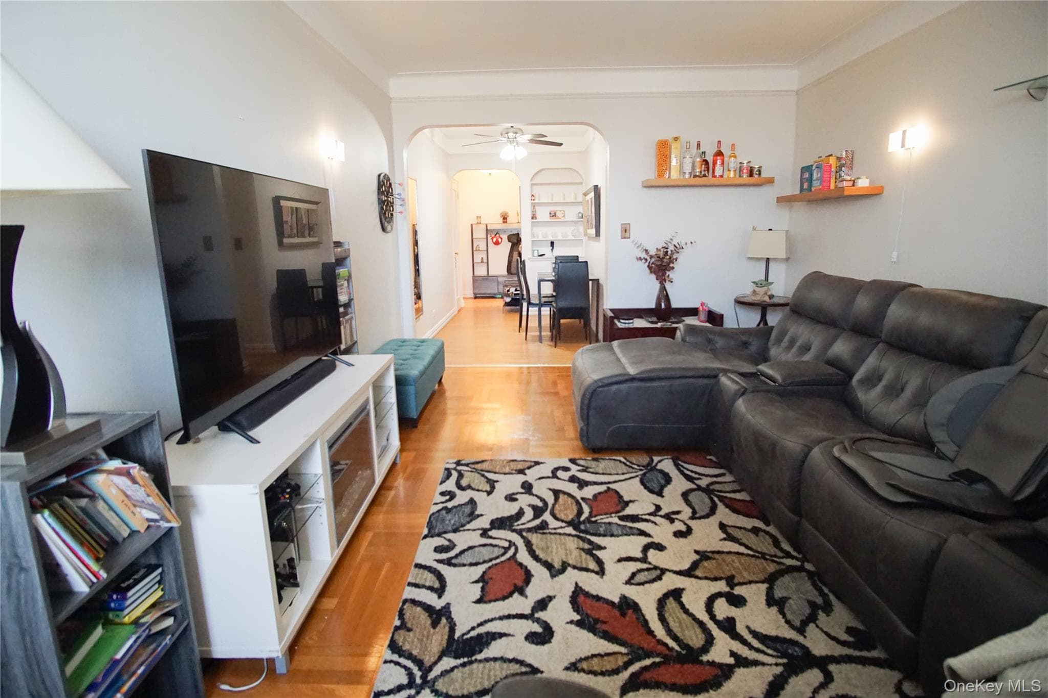 3321 Bruckner Boulevard Unit: 5J thumbnail 6