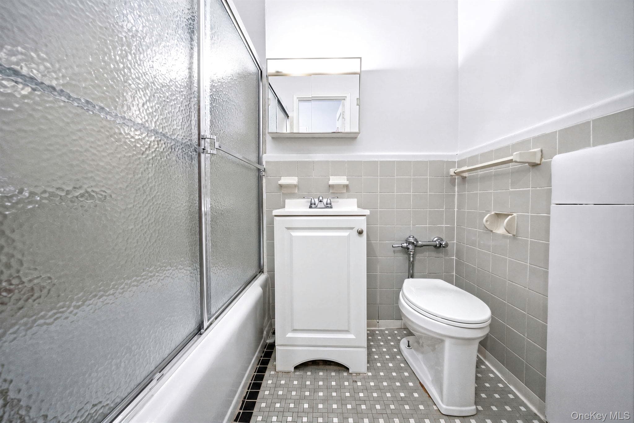 8611 34th Avenue Unit: 2N thumbnail 8