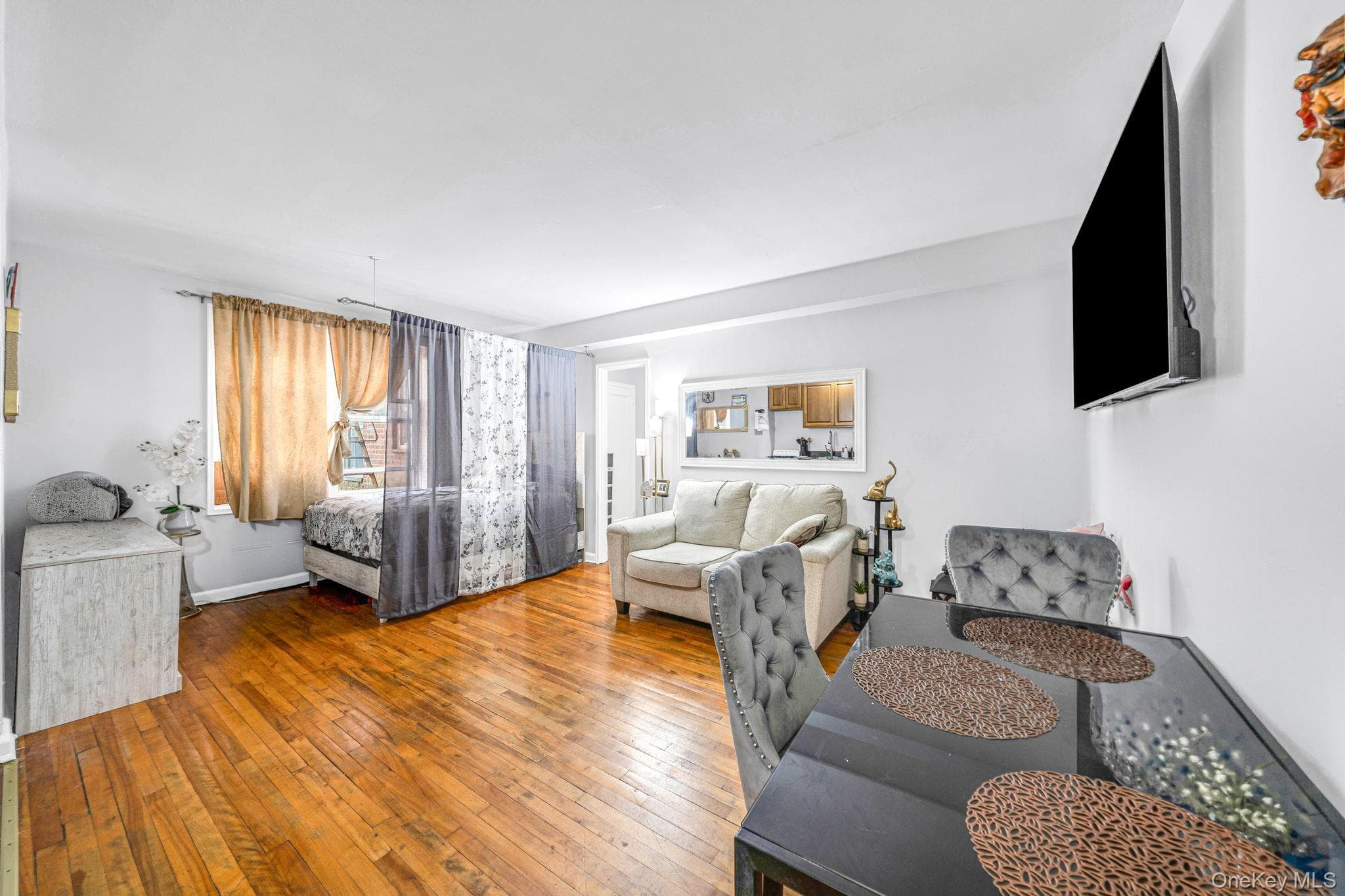 8611 34th Avenue Unit: 2N thumbnail 2
