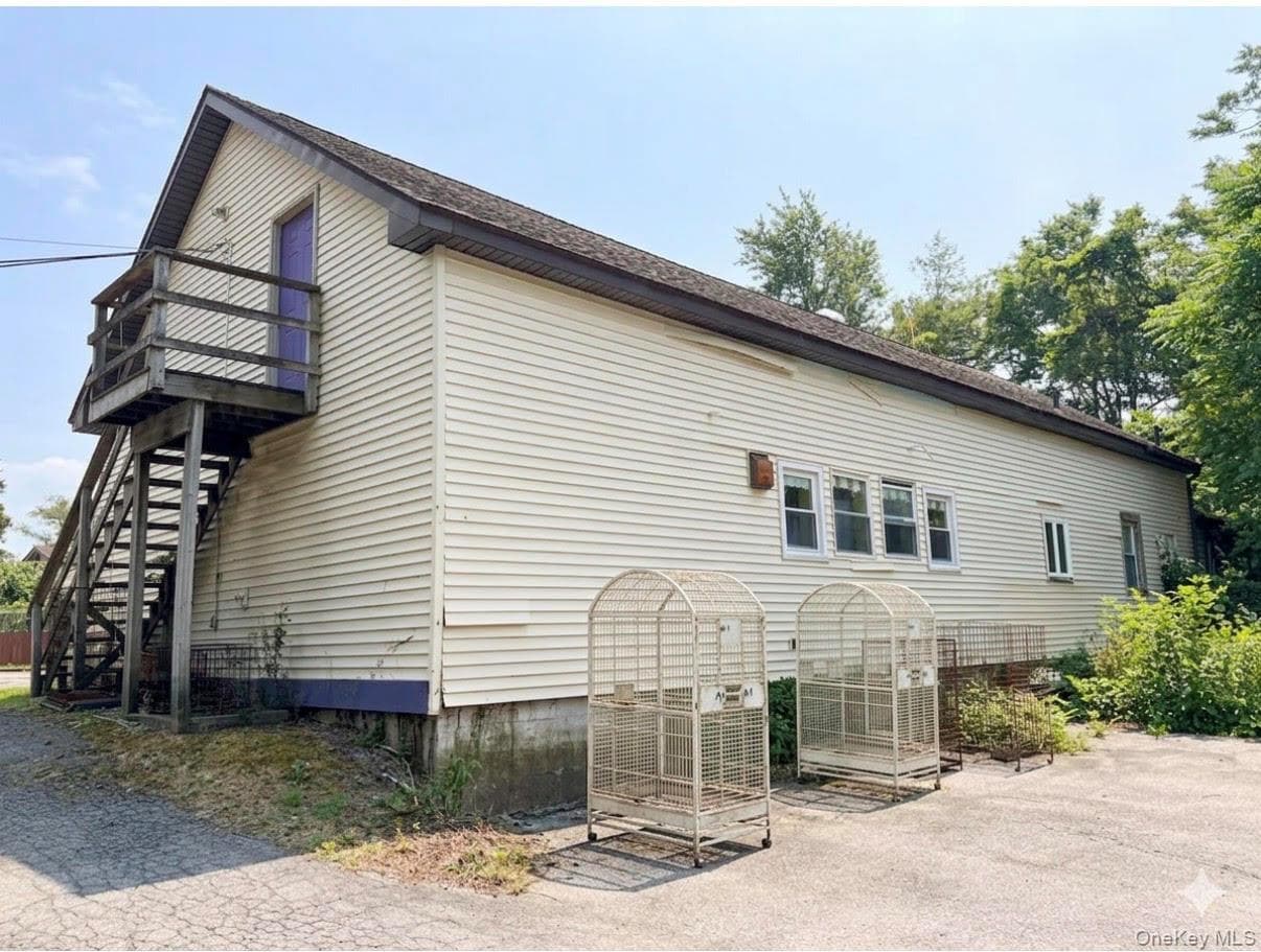 48 Maple Avenue thumbnail 7
