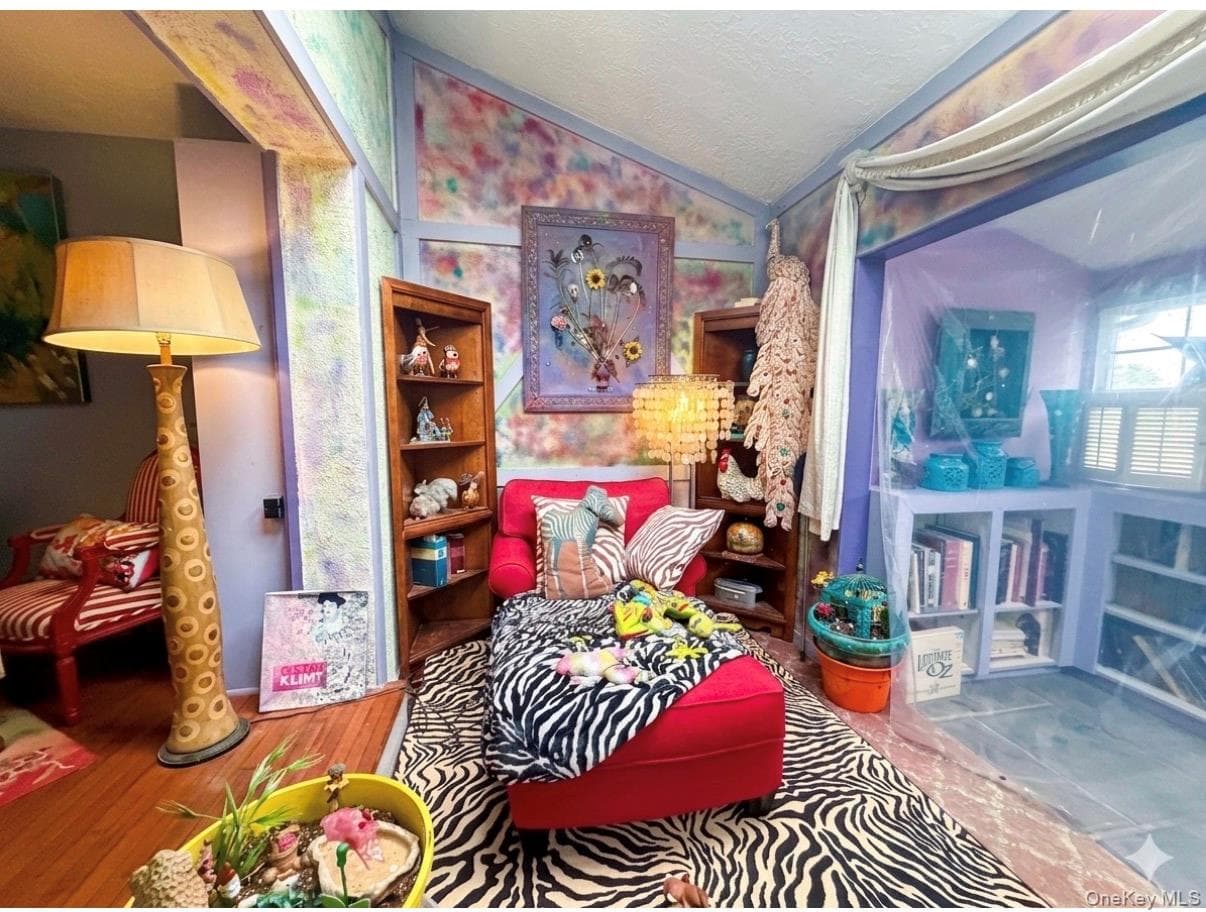 48 Maple Avenue thumbnail 20