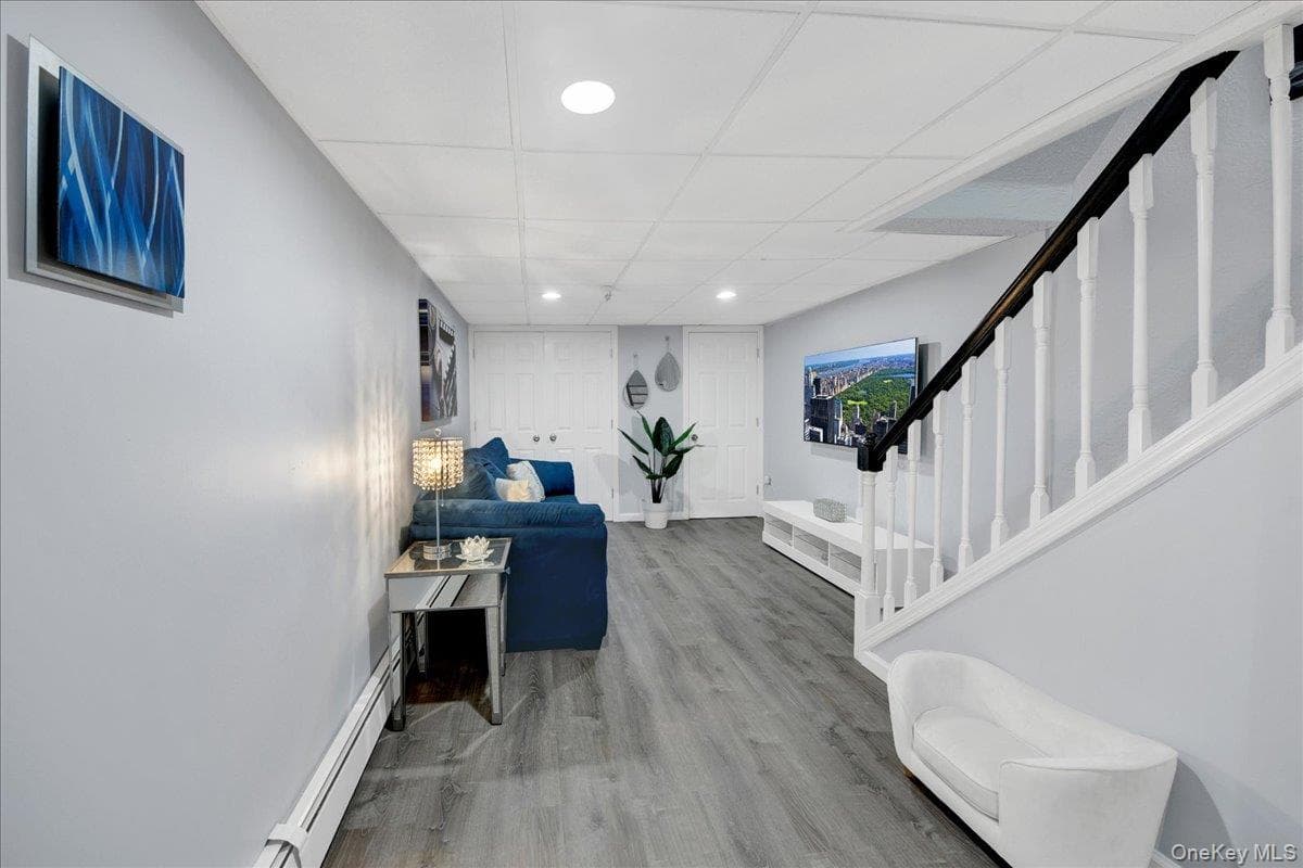 279 Throggs Neck Boulevard thumbnail 19